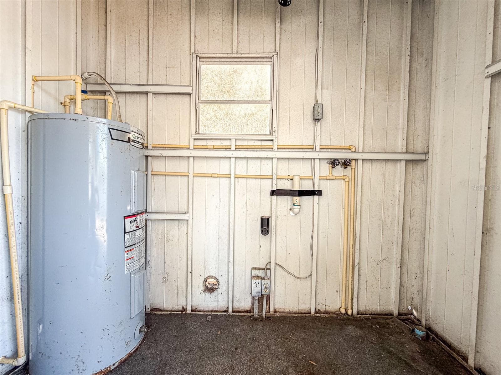 Mobile Home at 5807 BARRY LN, TAMPA, photo 16 of 28