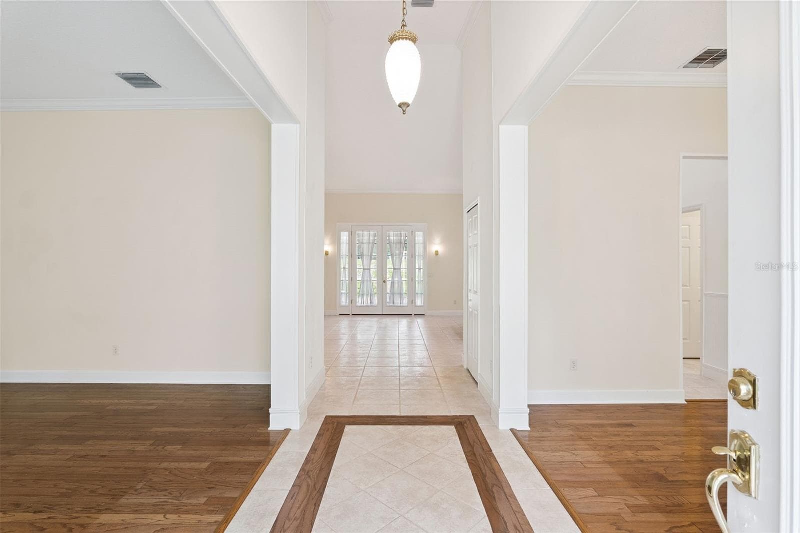 Single Family Residence at 156 SEVILLE CHASE DR, WINTER SPRINGS, photo 15 of 61