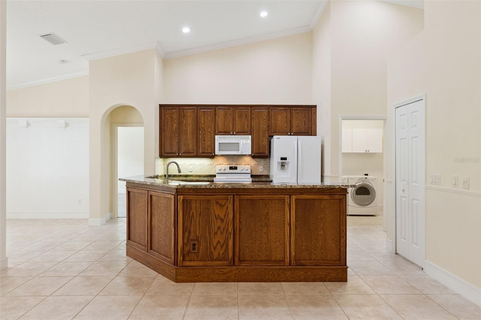 Single Family Residence at 156 SEVILLE CHASE DR, WINTER SPRINGS, photo 19 of 61