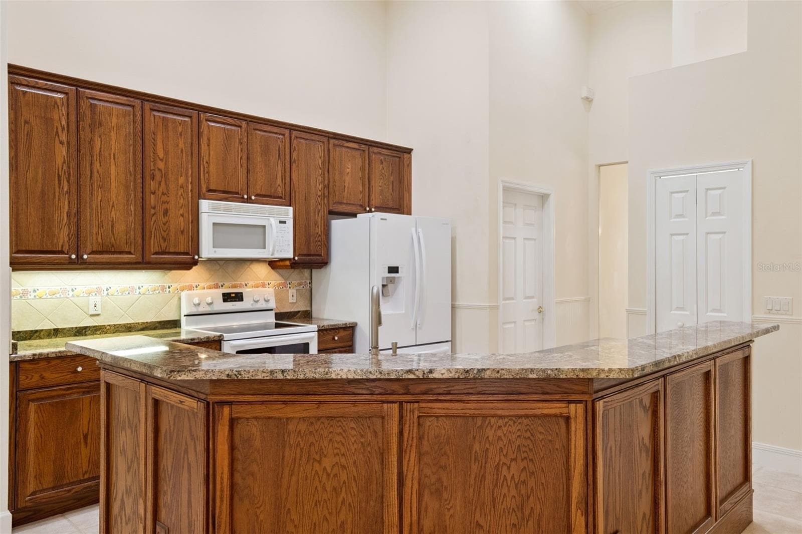 Single Family Residence at 156 SEVILLE CHASE DR, WINTER SPRINGS, photo 22 of 61