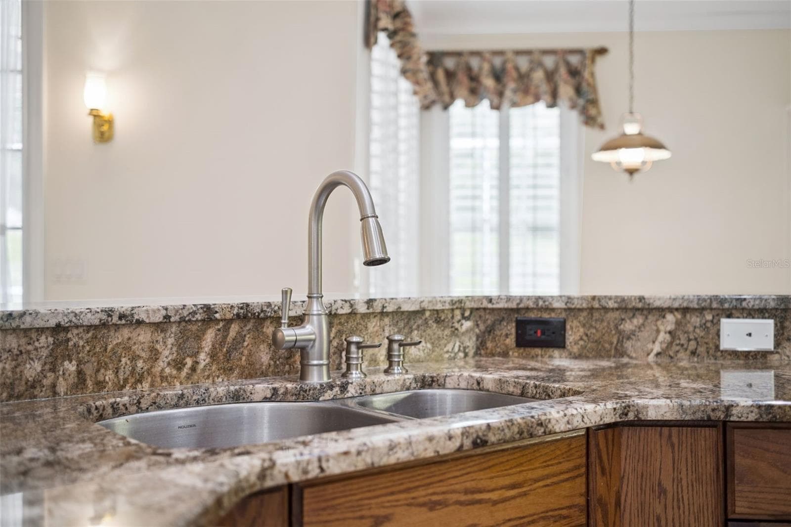 Single Family Residence at 156 SEVILLE CHASE DR, WINTER SPRINGS, photo 23 of 61