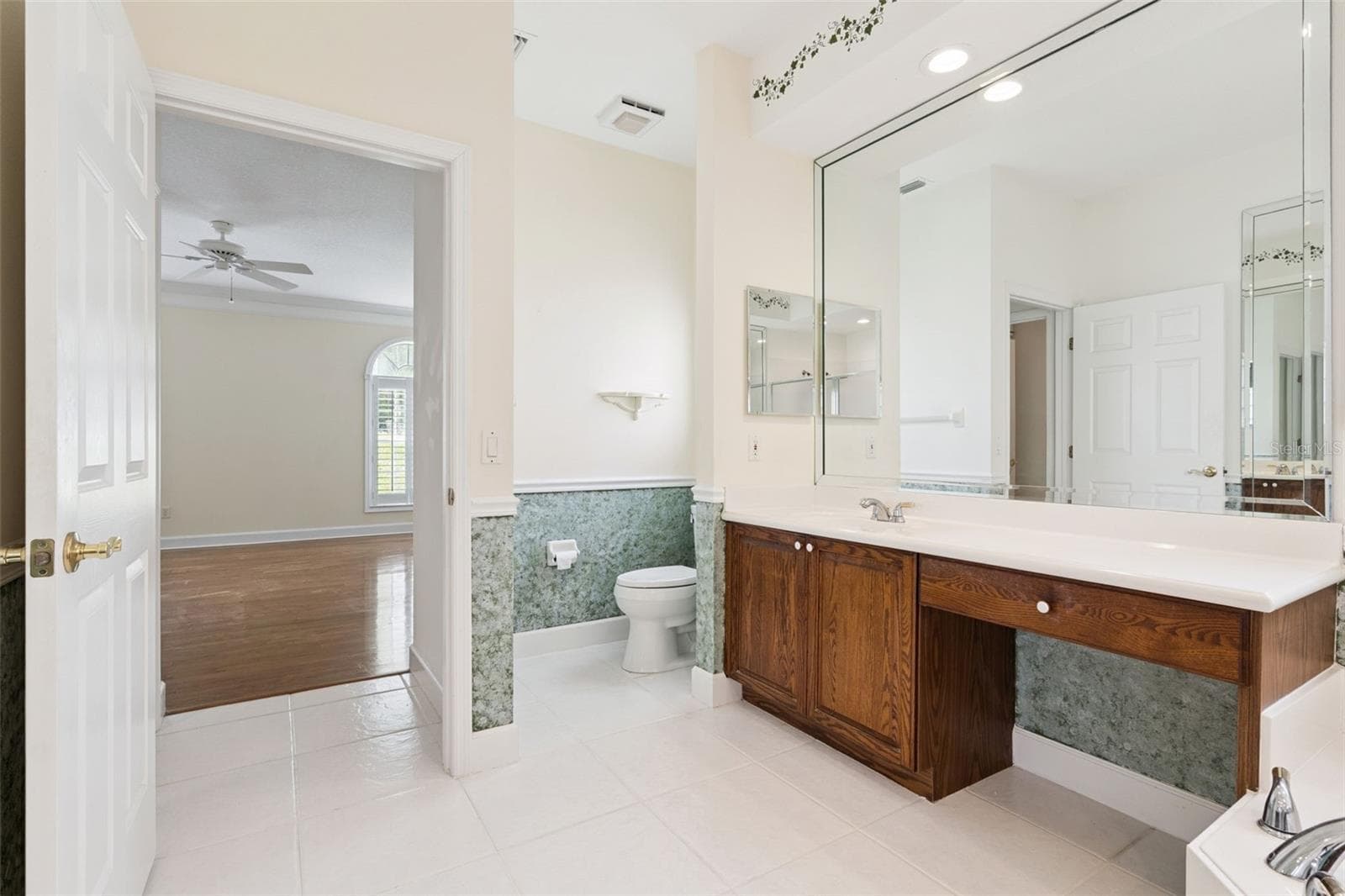 Single Family Residence at 156 SEVILLE CHASE DR, WINTER SPRINGS, photo 31 of 61