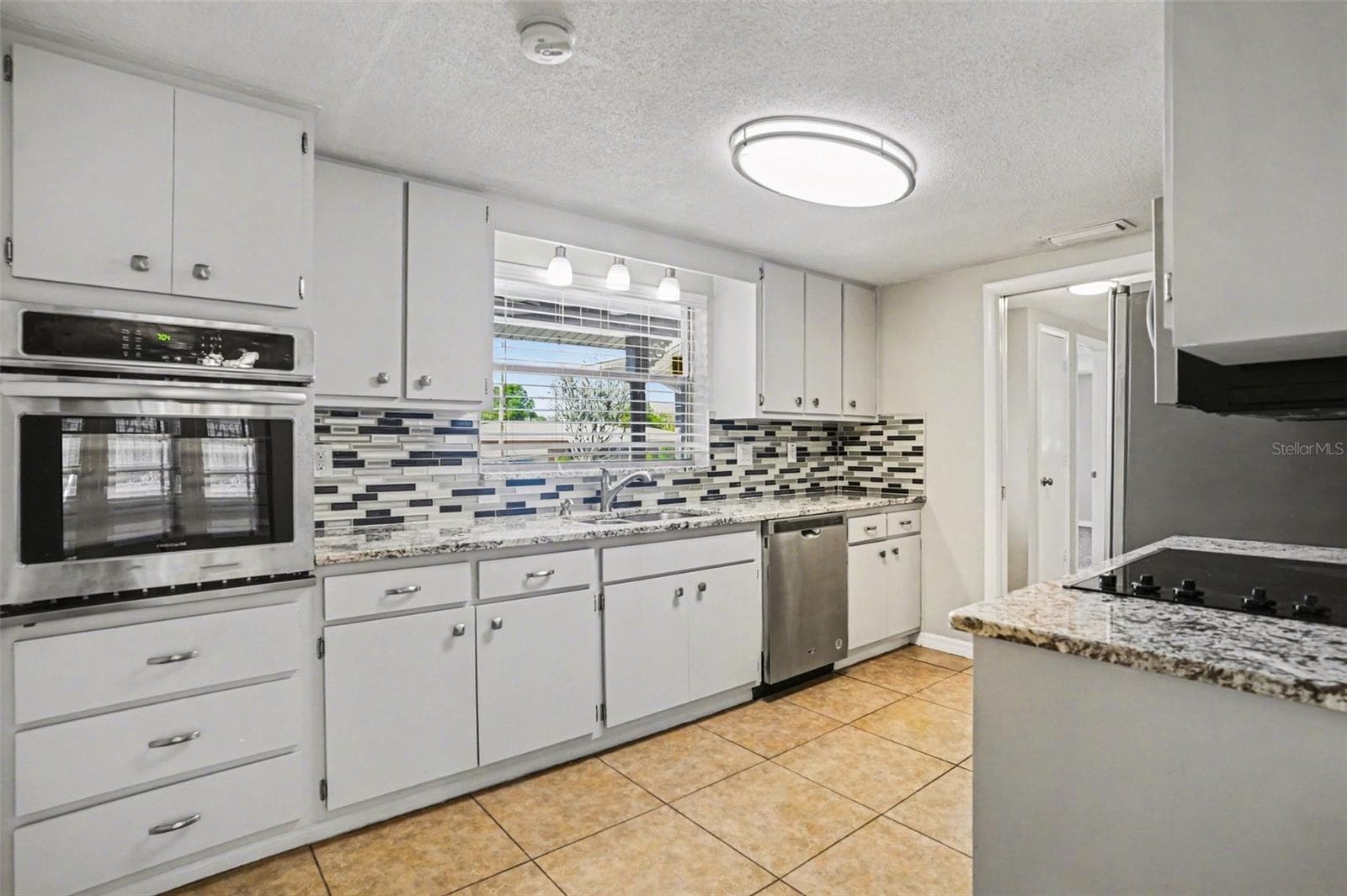 Single Family Residence at 8006 MIMOSA DR, PORT RICHEY, photo 6 of 18