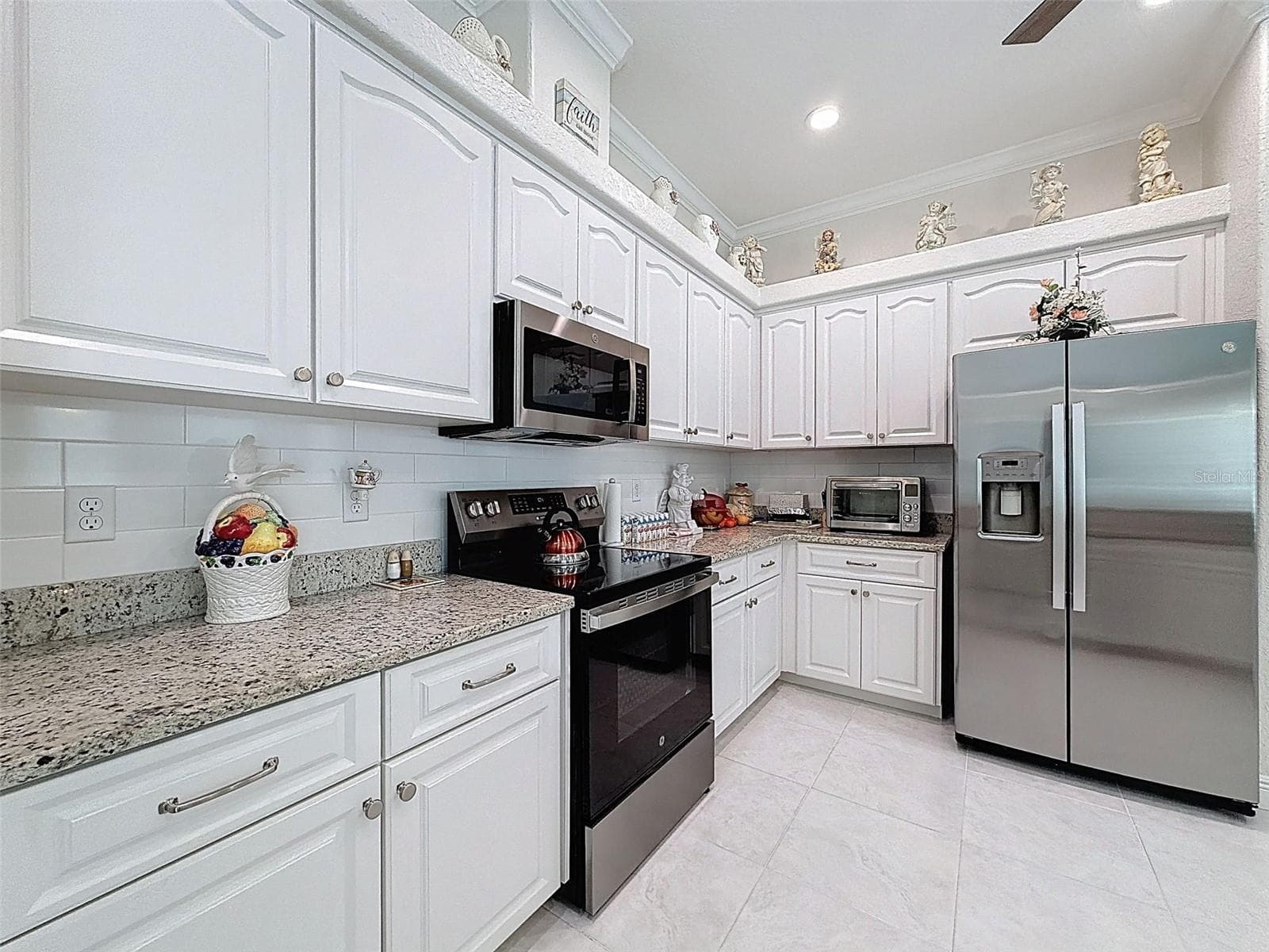 Single Family Residence at 1321 VALIANT AVE, SPRING HILL, photo 17 of 48