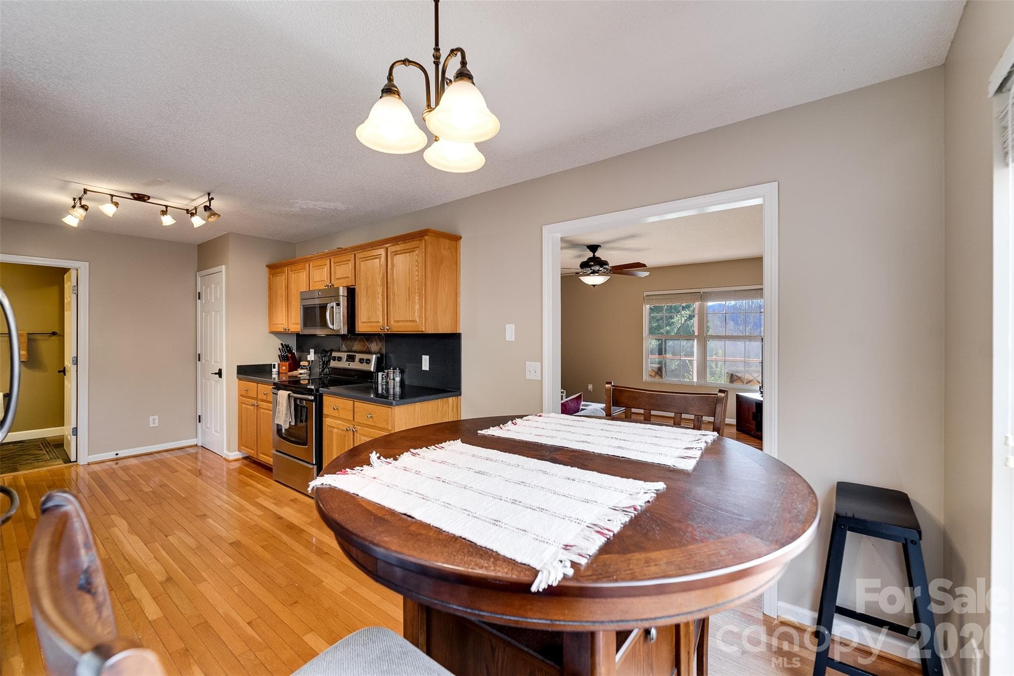 Single Family Residence at Sylva, photo 14 of 48