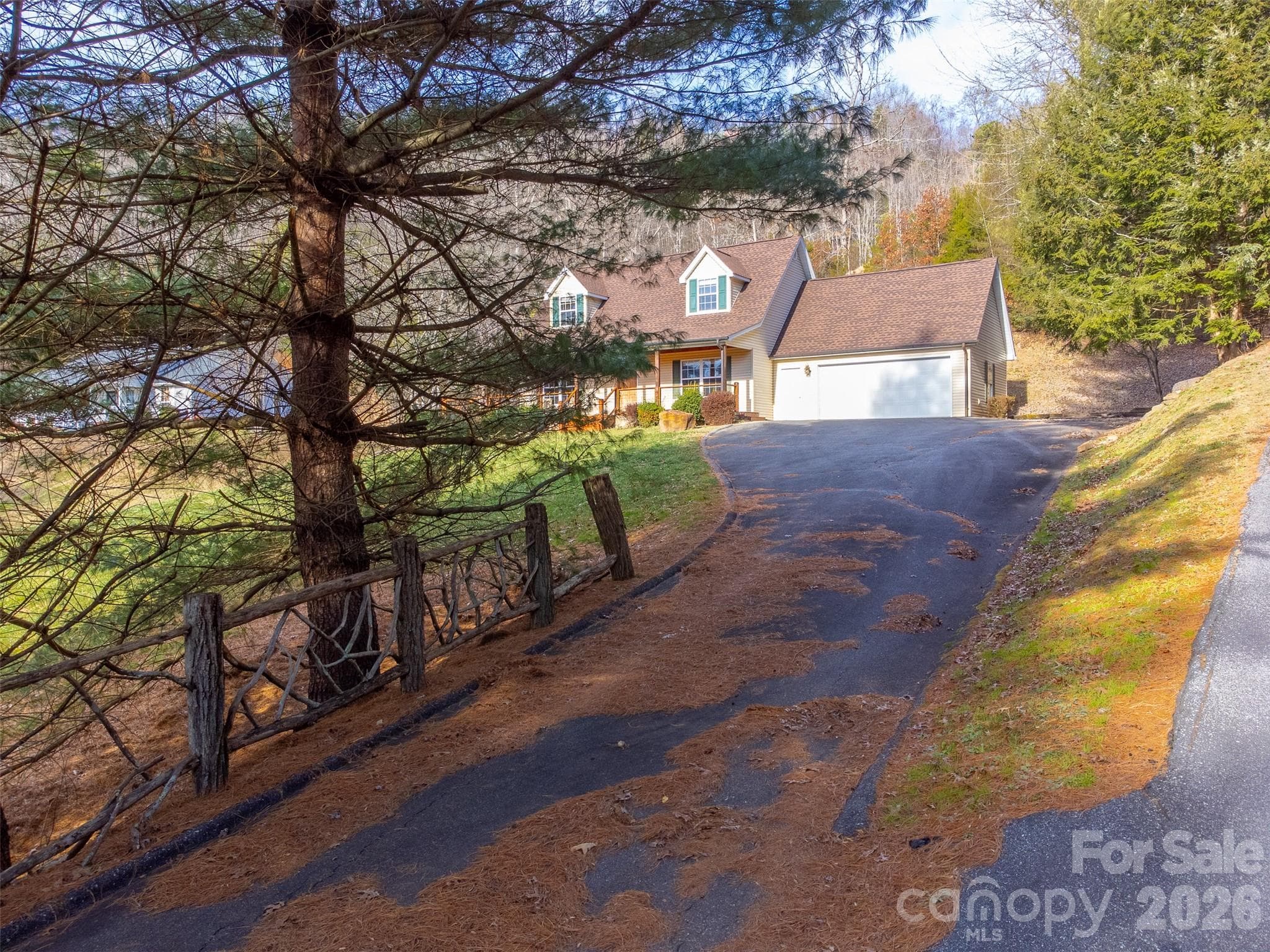 Single Family Residence at Sylva, photo 32 of 48