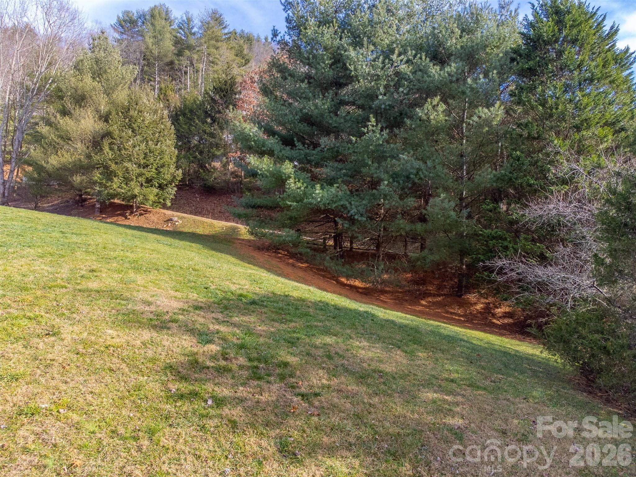 Single Family Residence at Sylva, photo 41 of 48