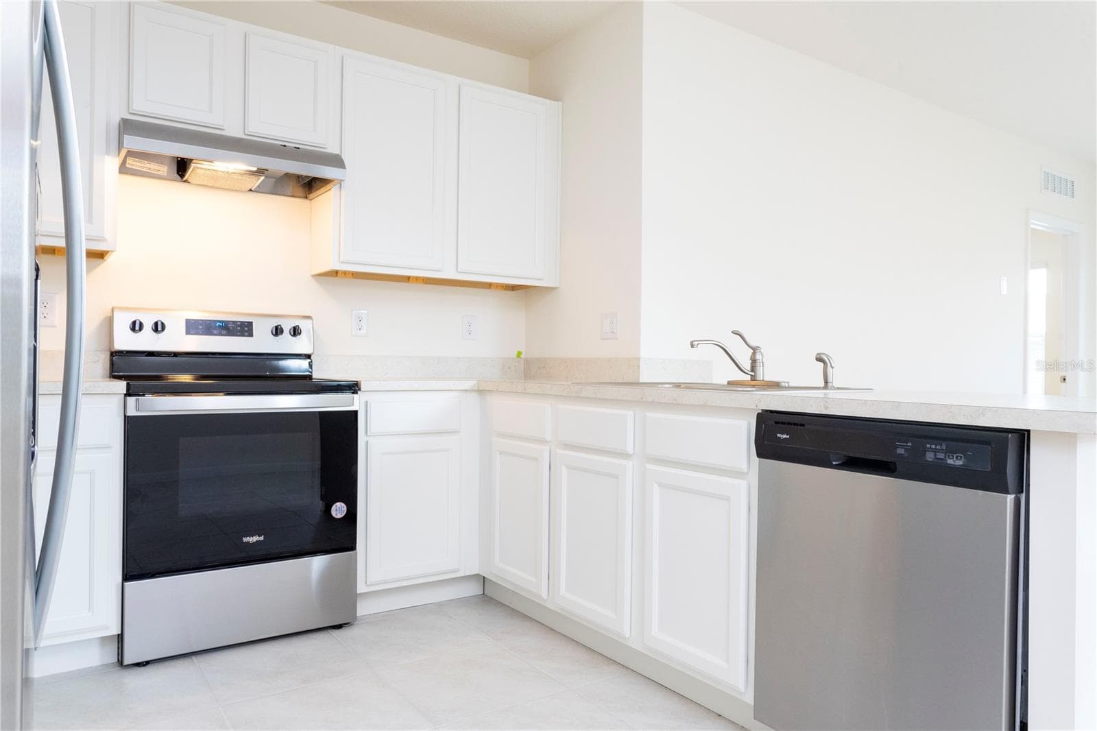 Single Family Residence at 2847 COMMON CRANE CT, HARMONY, photo 41 of 61
