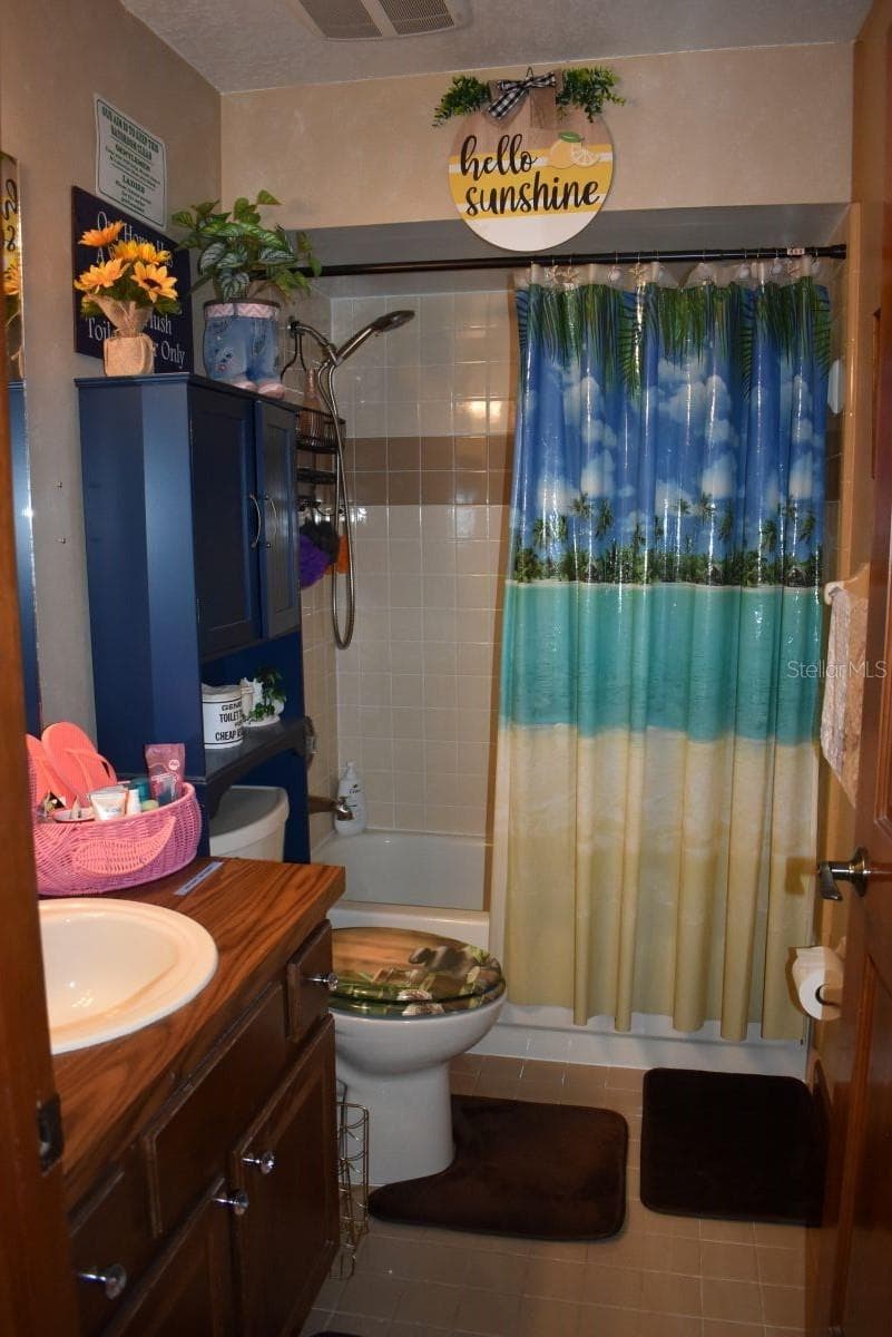 Single Family Residence at 2220 EMPEROR DR, KISSIMMEE, photo 18 of 45