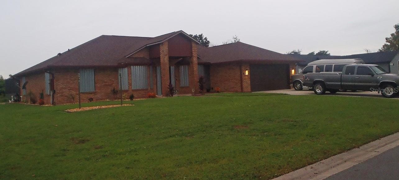 Single Family Residence at 2220 EMPEROR DR, KISSIMMEE, photo 36 of 45