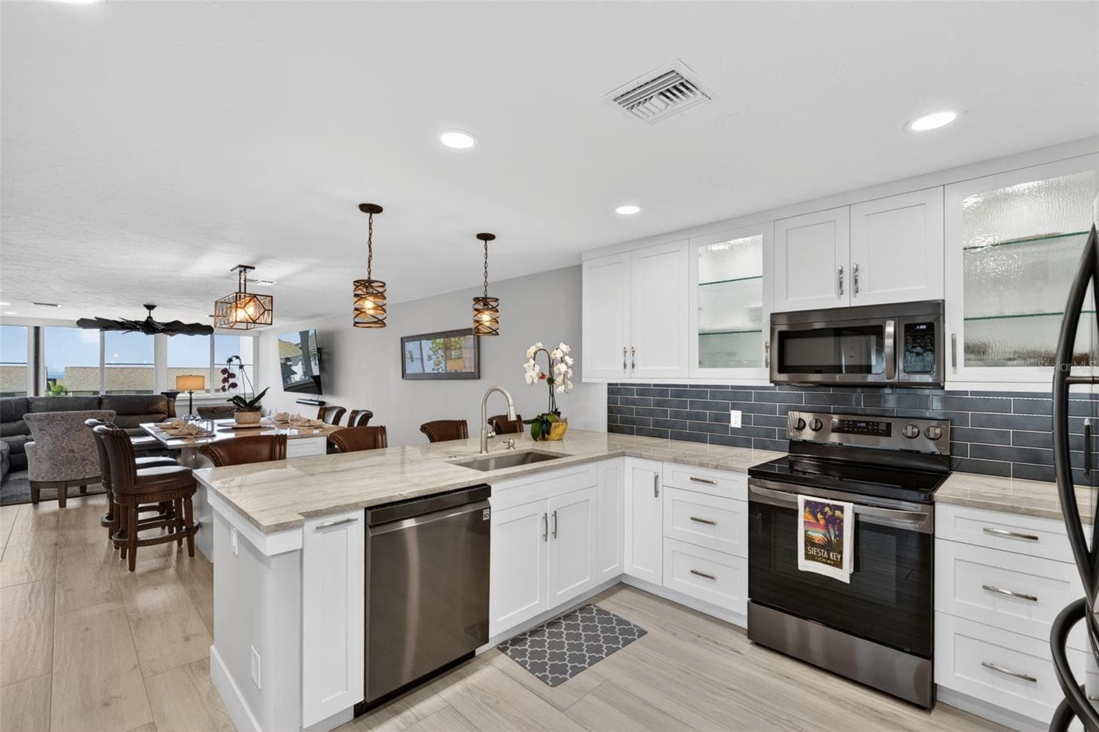 Condominium at 1080 W PEPPERTREE LN #305A, SARASOTA, photo 7 of 56