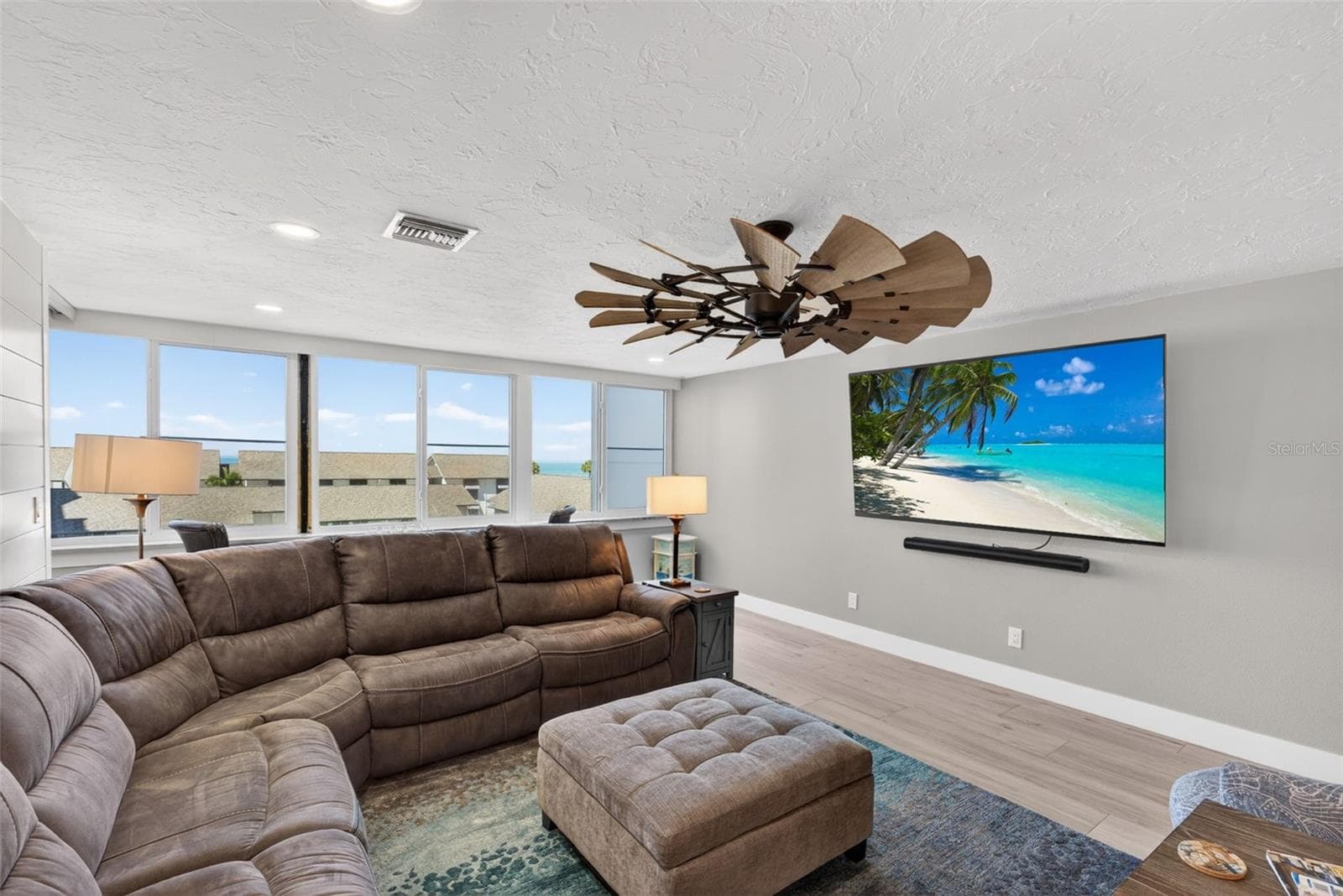Condominium at 1080 W PEPPERTREE LN #305A, SARASOTA, photo 18 of 56