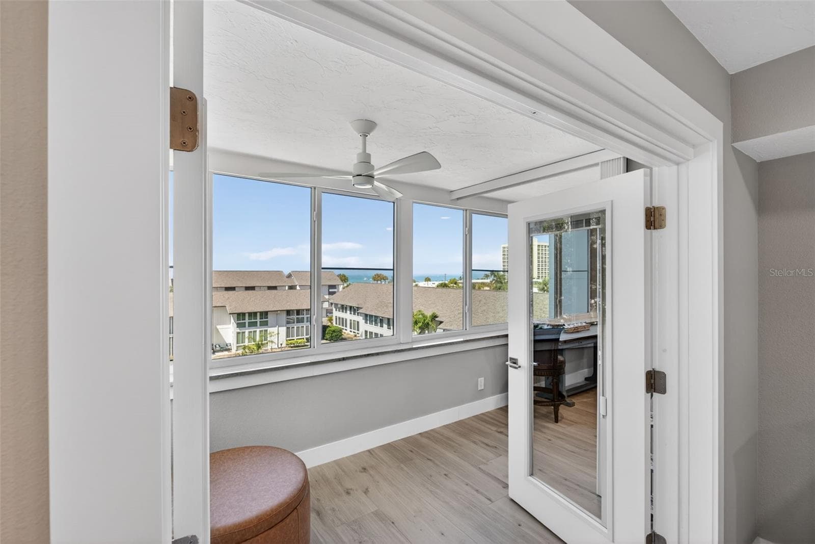 Condominium at 1080 W PEPPERTREE LN #305A, SARASOTA, photo 28 of 56