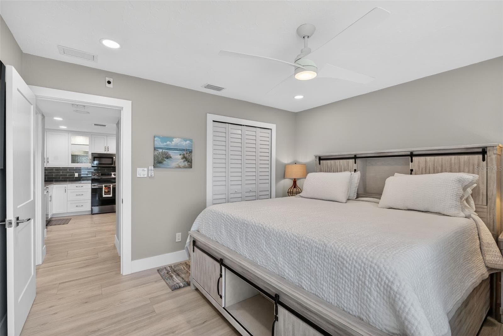 Condominium at 1080 W PEPPERTREE LN #305A, SARASOTA, photo 35 of 56