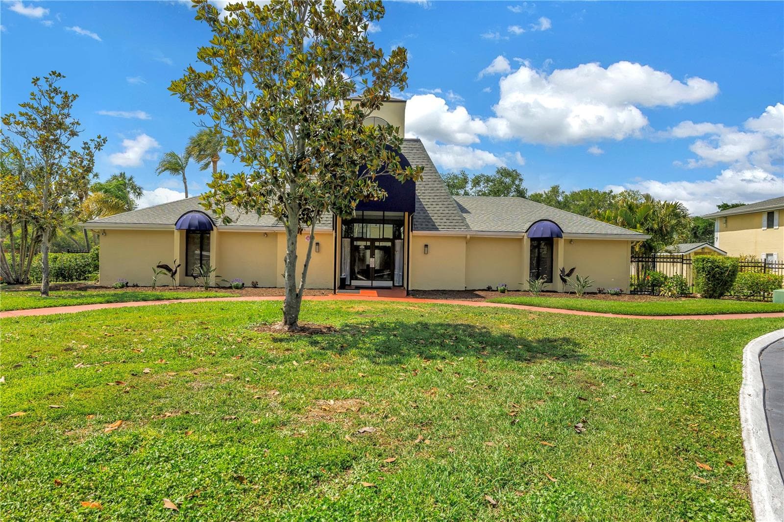 Condominium at 3001 58TH AVE S #315, ST PETERSBURG, photo 22 of 41