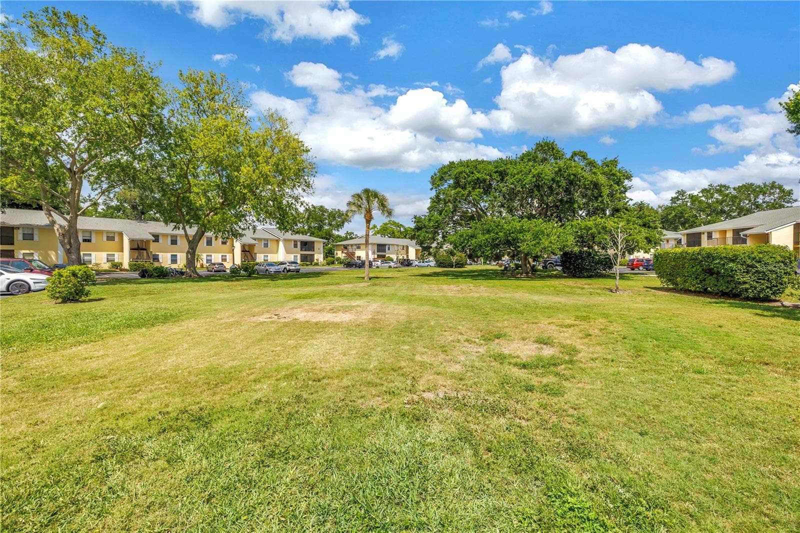 Condominium at 3001 58TH AVE S #315, ST PETERSBURG, photo 35 of 41