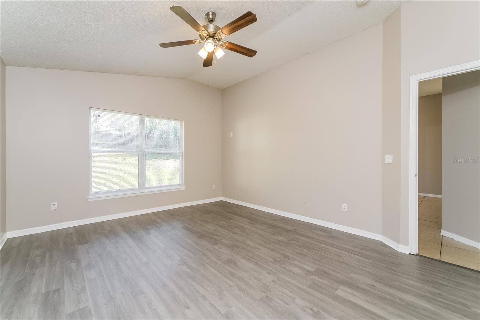 Single Family Residence at 6711 KING RAIL CT, ORLANDO, photo 14 of 23