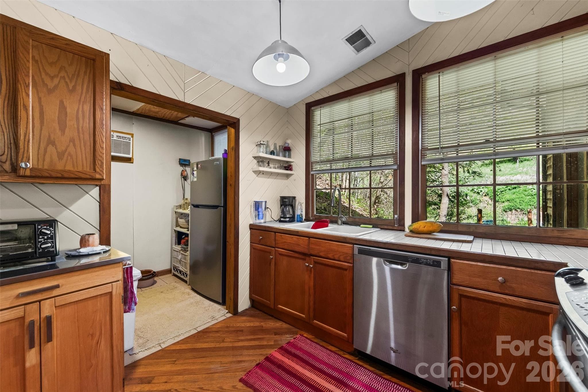 Single Family Residence at 1717 Howard Moore Road, Hot Springs, photo 10 of 42