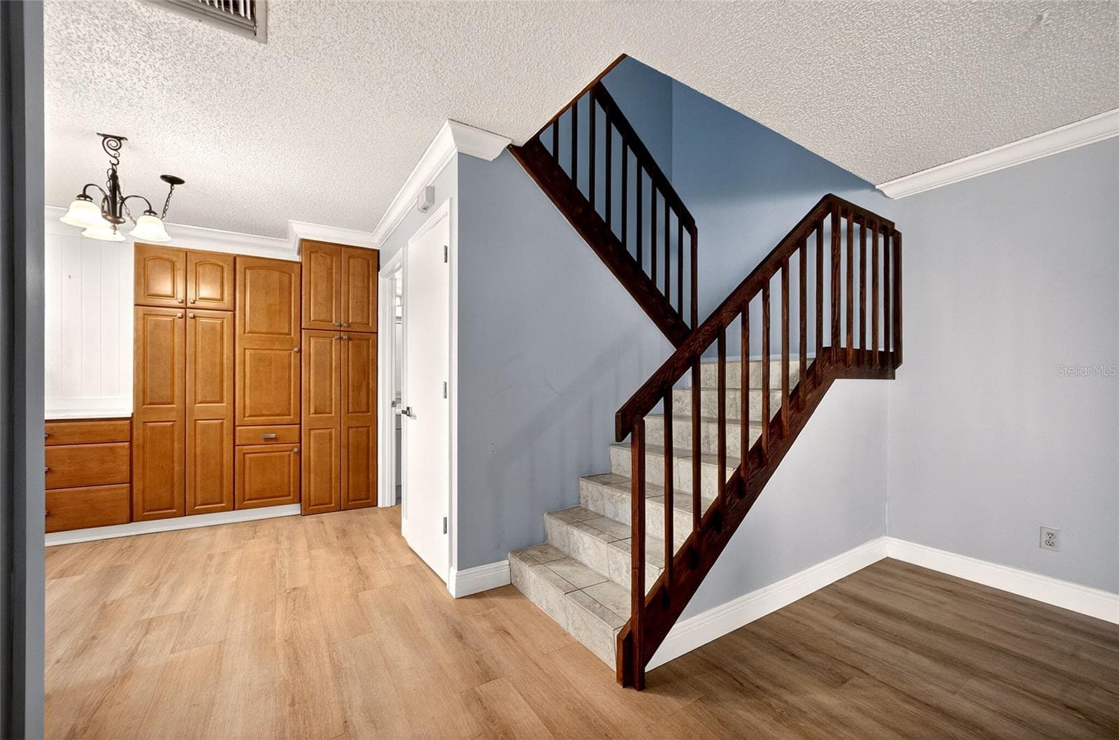 Townhouse at 2906 ASH DR, LEESBURG, photo 13 of 42