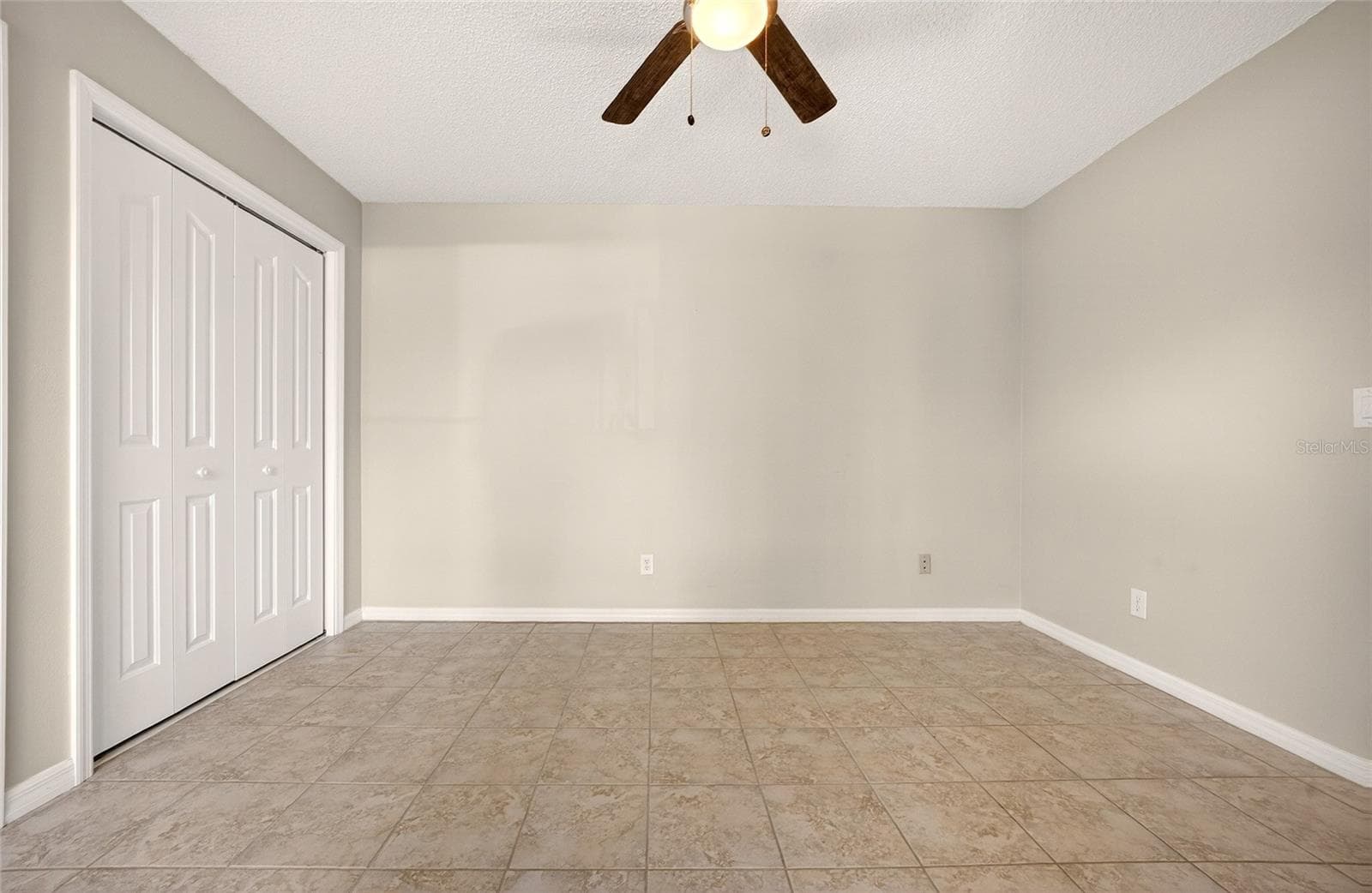 Townhouse at 2906 ASH DR, LEESBURG, photo 22 of 42