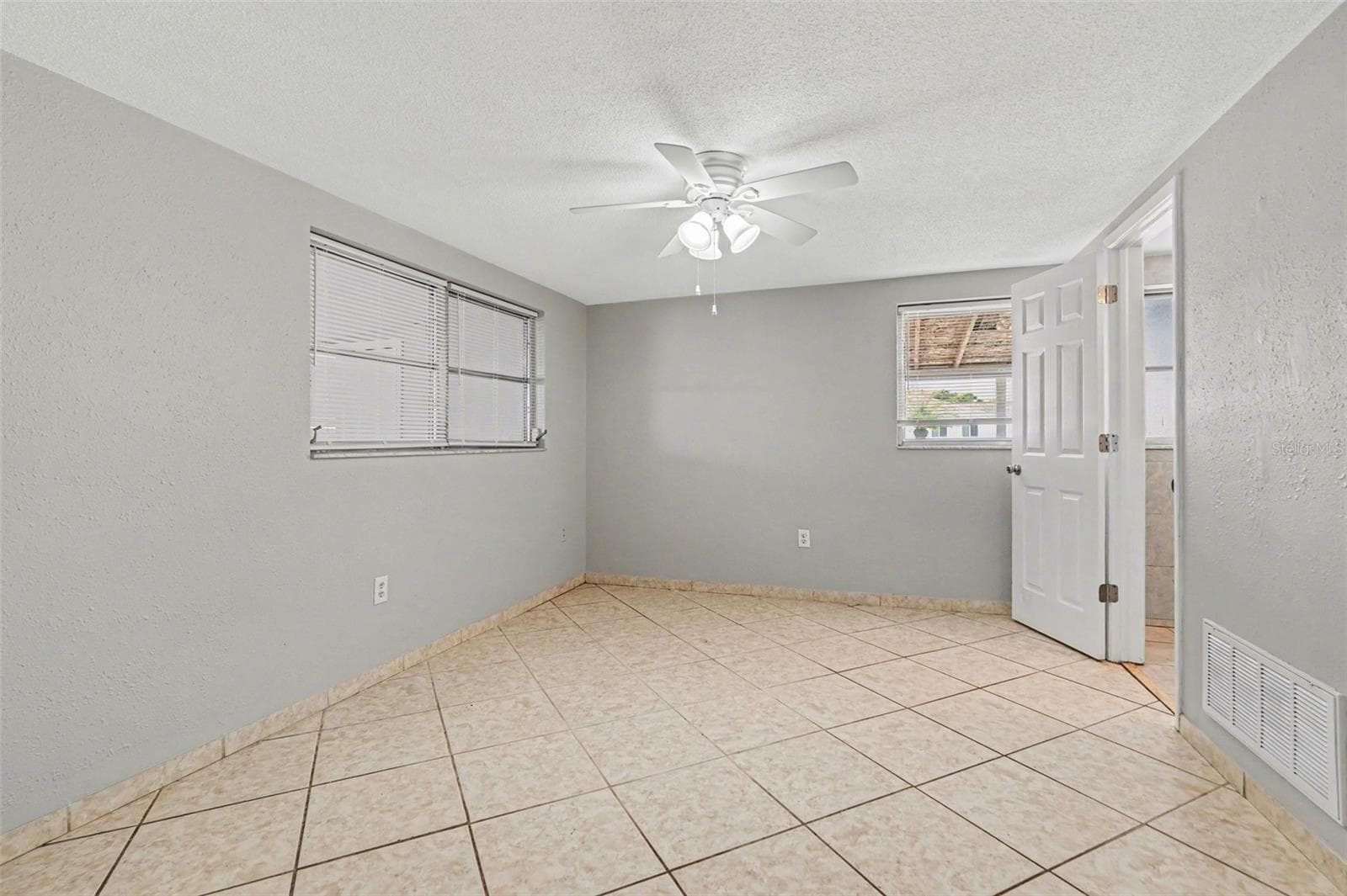 Single Family Residence at 7836 LOTUS DR, PORT RICHEY, photo 16 of 20
