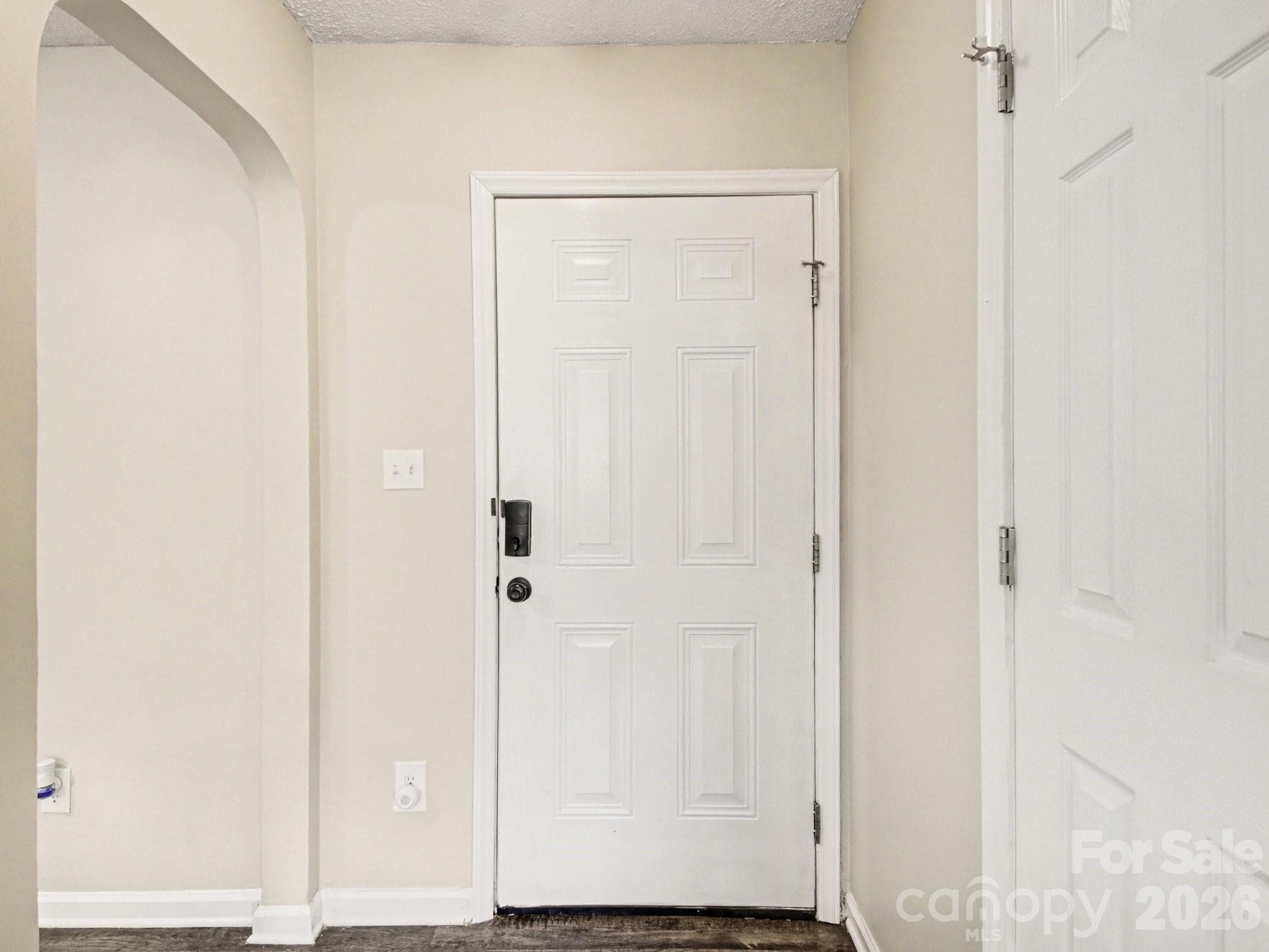 Single Family Residence at 3744 Capps Hill Drive, Charlotte, photo 5 of 26