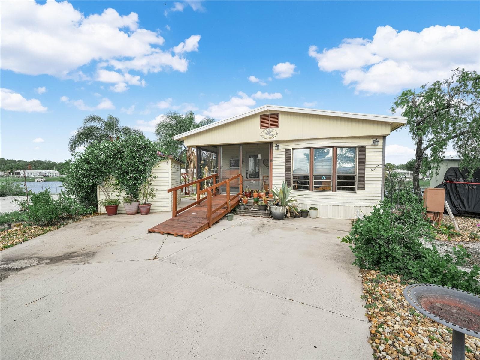 29 BEAVERKILL DR