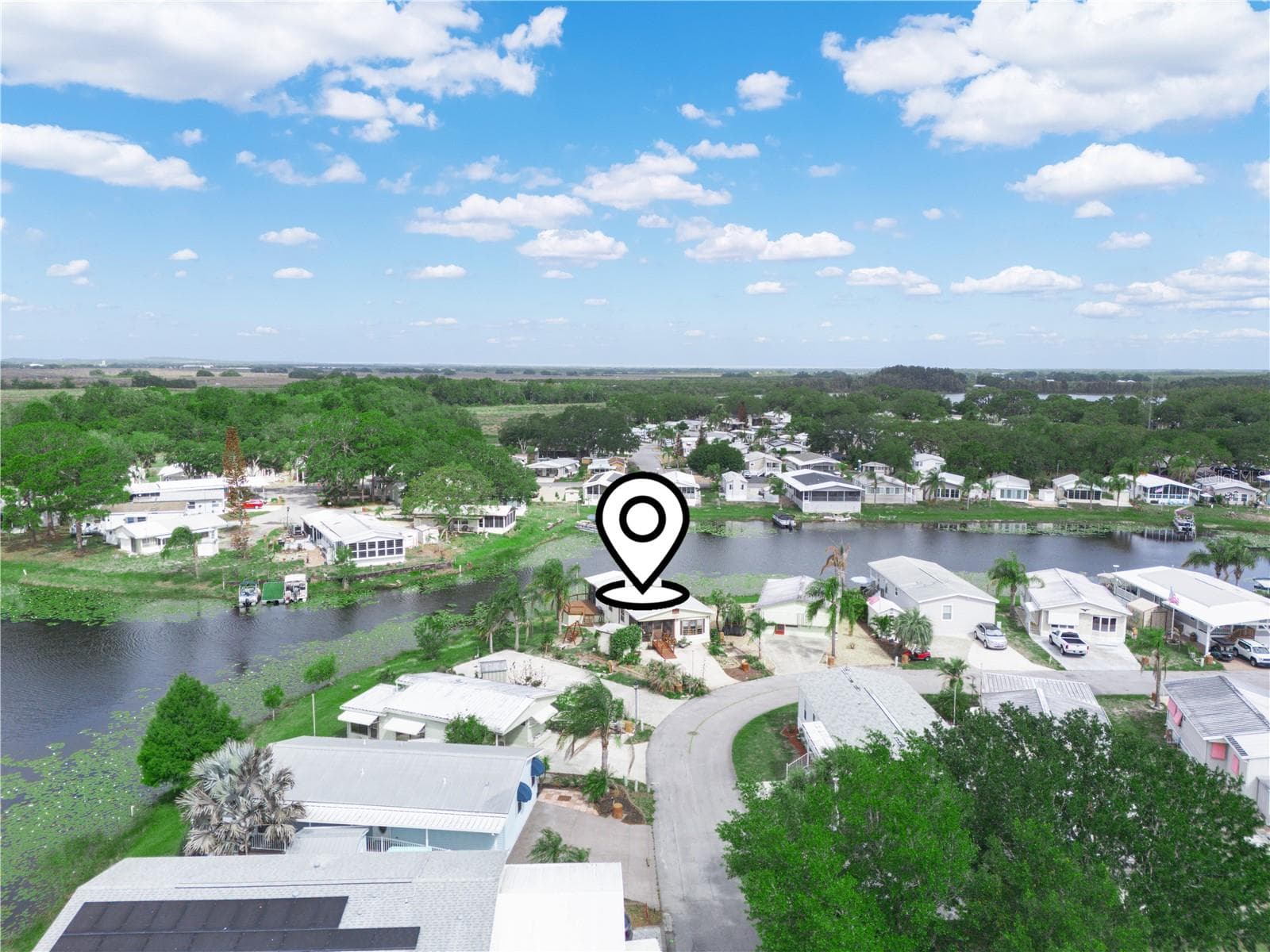 Manufactured Home at 29 BEAVERKILL DR, LAKE WALES, photo 30 of 48