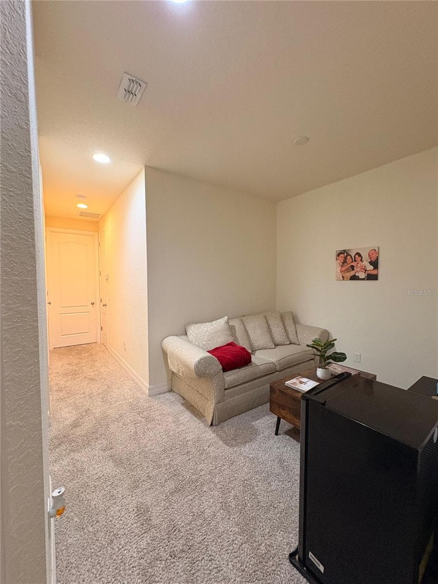 Townhouse at EAGLE CRK VILLAGE L PH 1, ORLANDO, photo 19 of 34