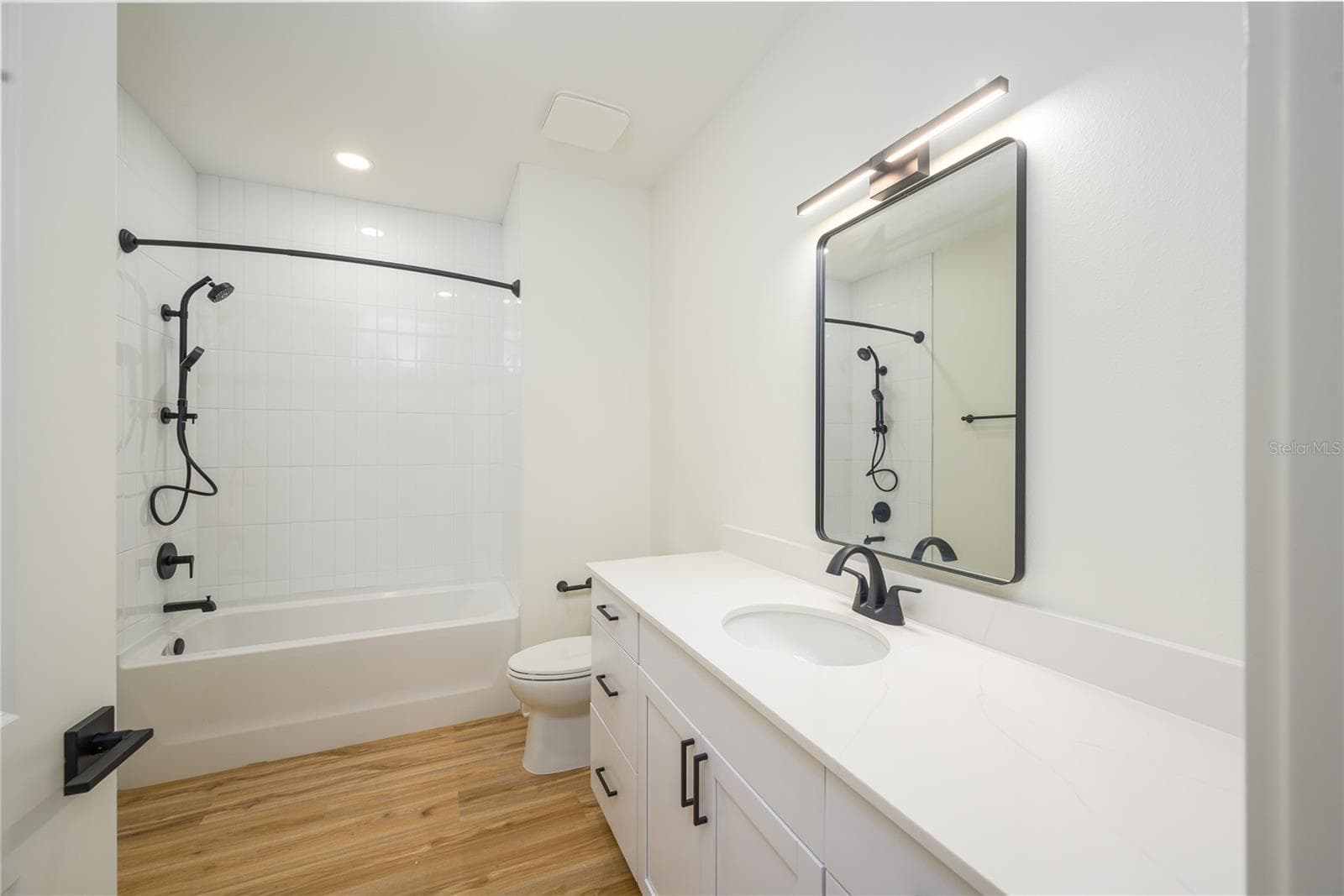 Condominium at 419 SE 1ST AVE #201, OCALA, photo 12 of 19