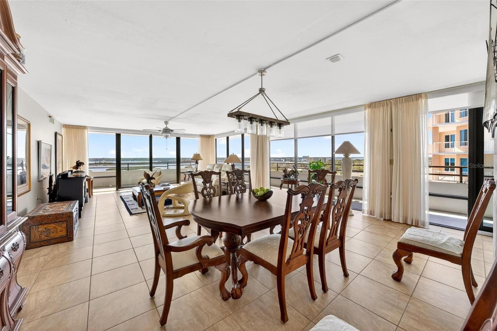 Dining / Living room combo - 3743 S ATLANTIC AVE #7A00, DAYTONA BEACH