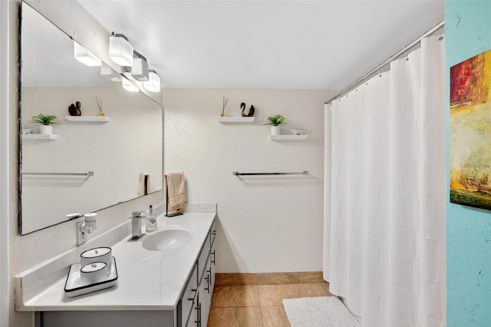 Bath 2 - 3743 S ATLANTIC AVE #7A00, DAYTONA BEACH