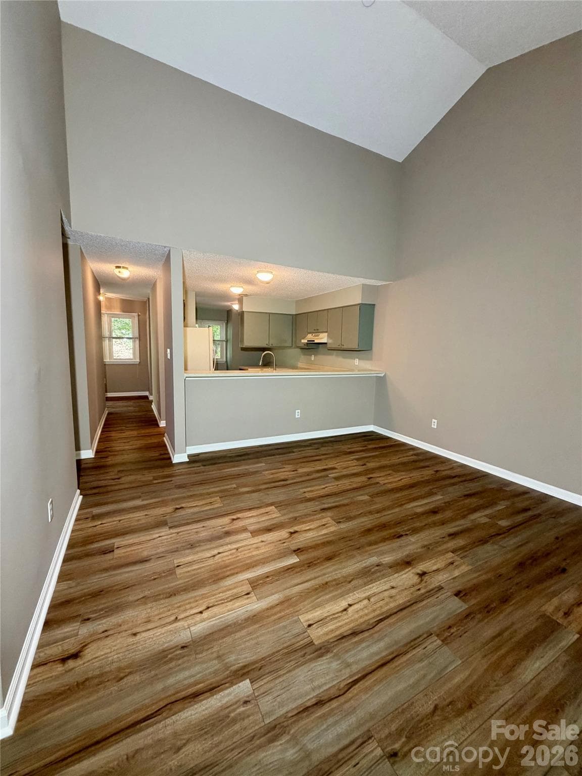Condominium at 8 Creekside Lane, Asheville, photo 5 of 23