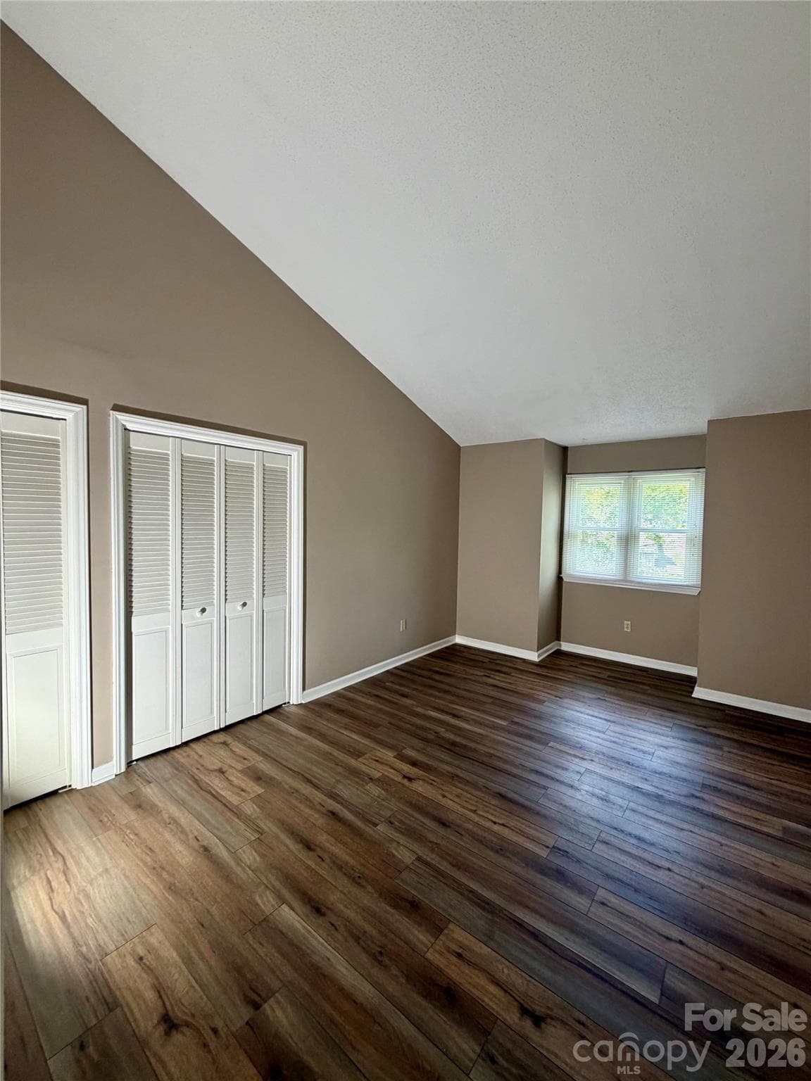 Condominium at 8 Creekside Lane, Asheville, photo 9 of 23