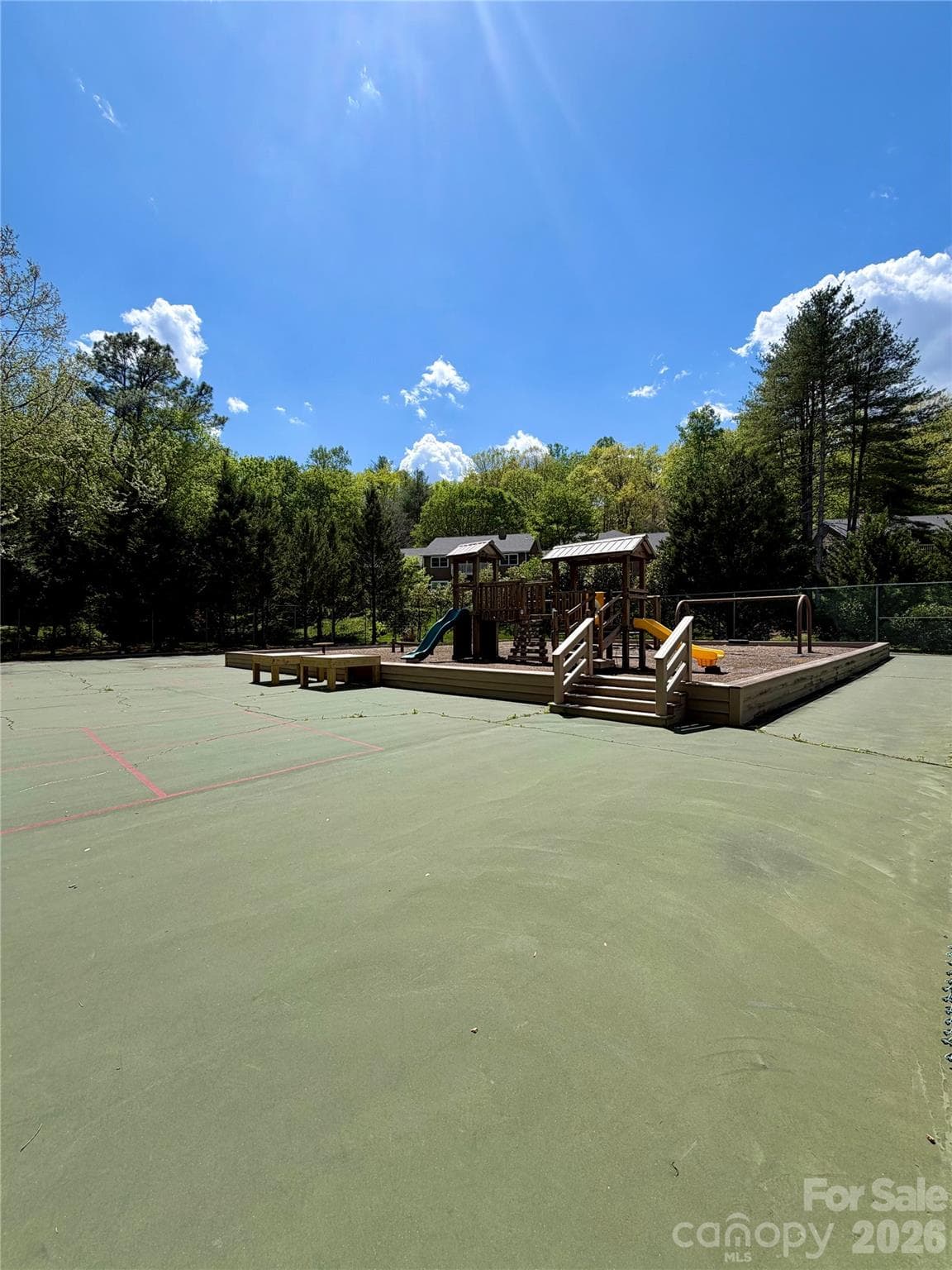 Condominium at 8 Creekside Lane, Asheville, photo 20 of 23