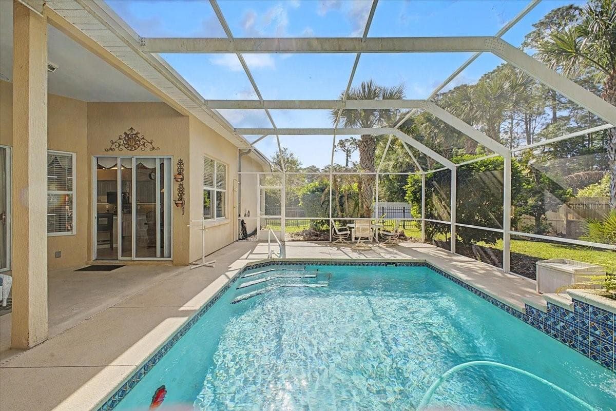 Single Family Residence at 11 CRESCENT LAKE WAY, ORMOND BEACH, photo 8 of 50