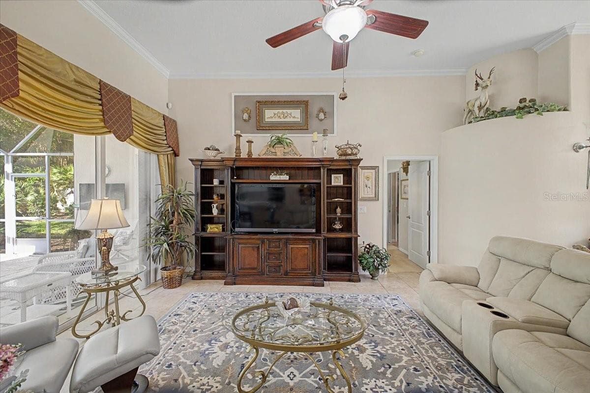 Single Family Residence at 11 CRESCENT LAKE WAY, ORMOND BEACH, photo 16 of 50