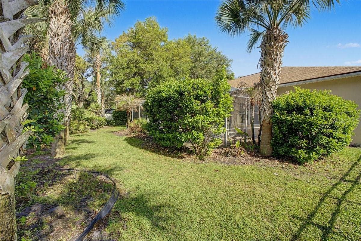 Single Family Residence at 11 CRESCENT LAKE WAY, ORMOND BEACH, photo 45 of 50