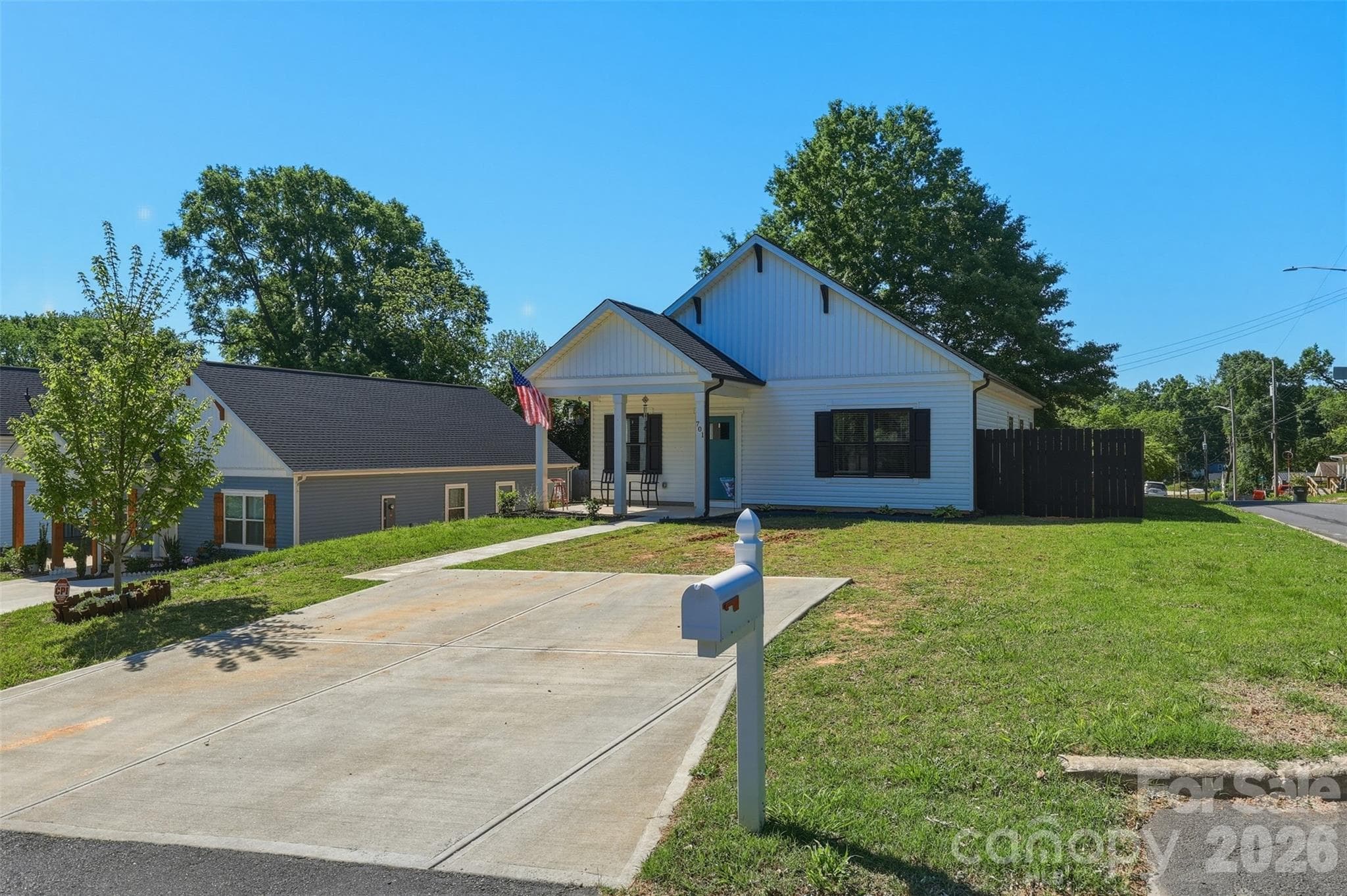 Single Family Residence at 701 E 3rd Avenue, Gastonia, photo 23 of 32