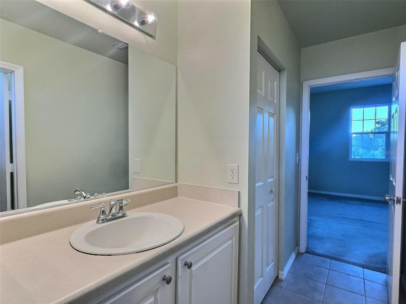 Condominium at 4751 TRAVINI CIR #4-105, SARASOTA, photo 9 of 35