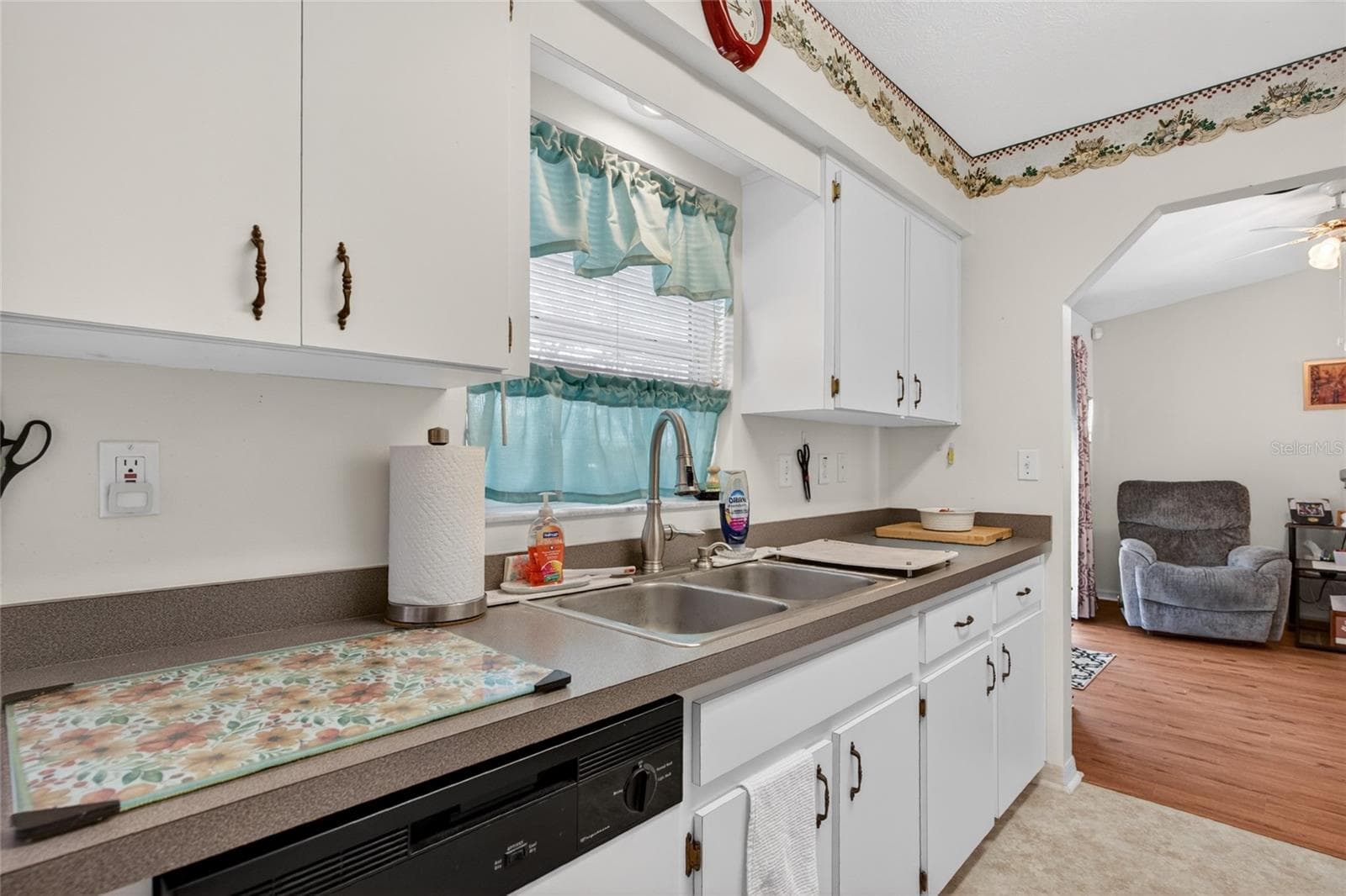 Single Family Residence at 42 LARCH RADL, OCALA, photo 9 of 21