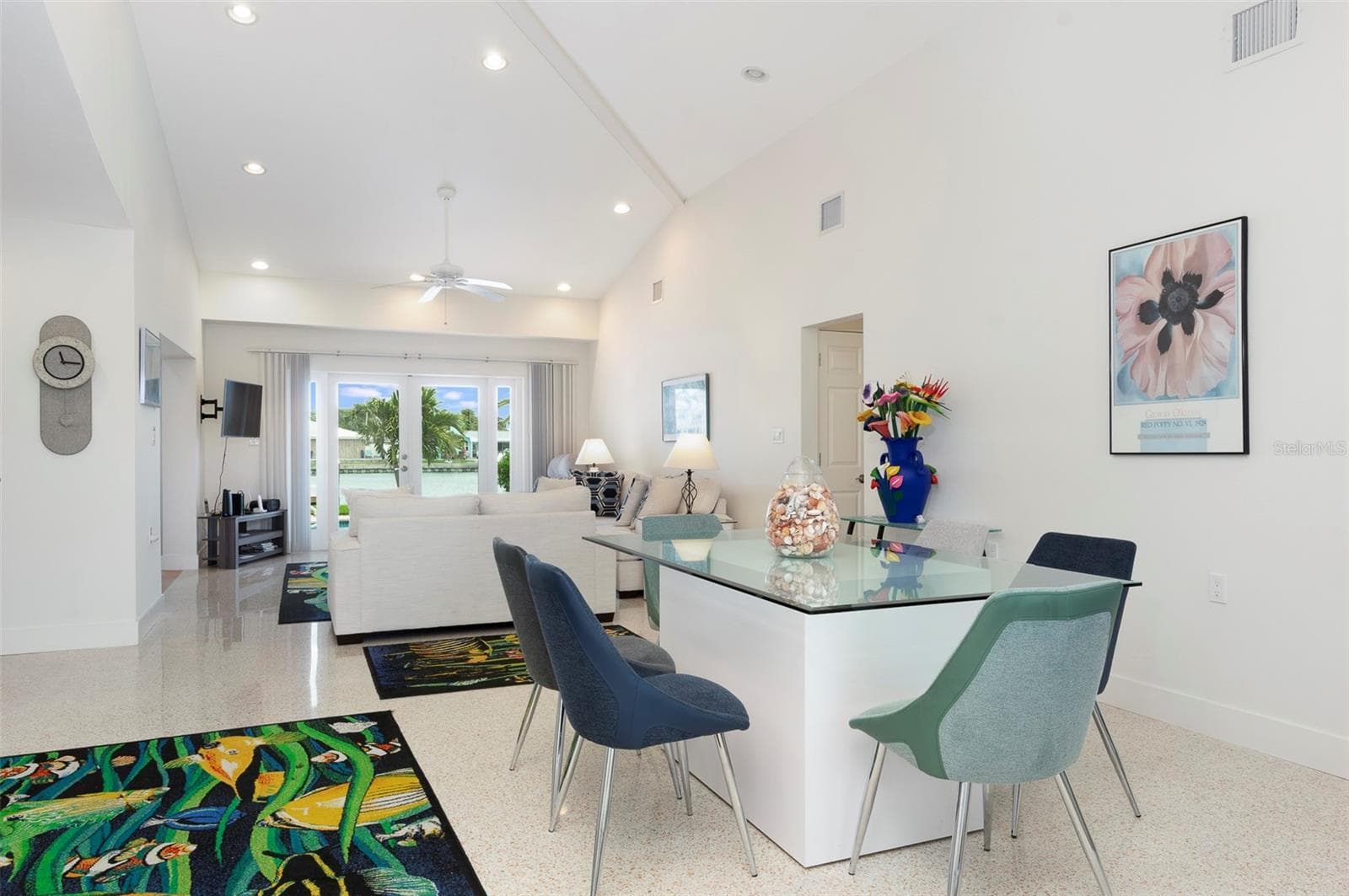 Airy vaulted ceilings throughout create an inviting atmosphere - 11855 4TH ST E, TREASURE ISLAND