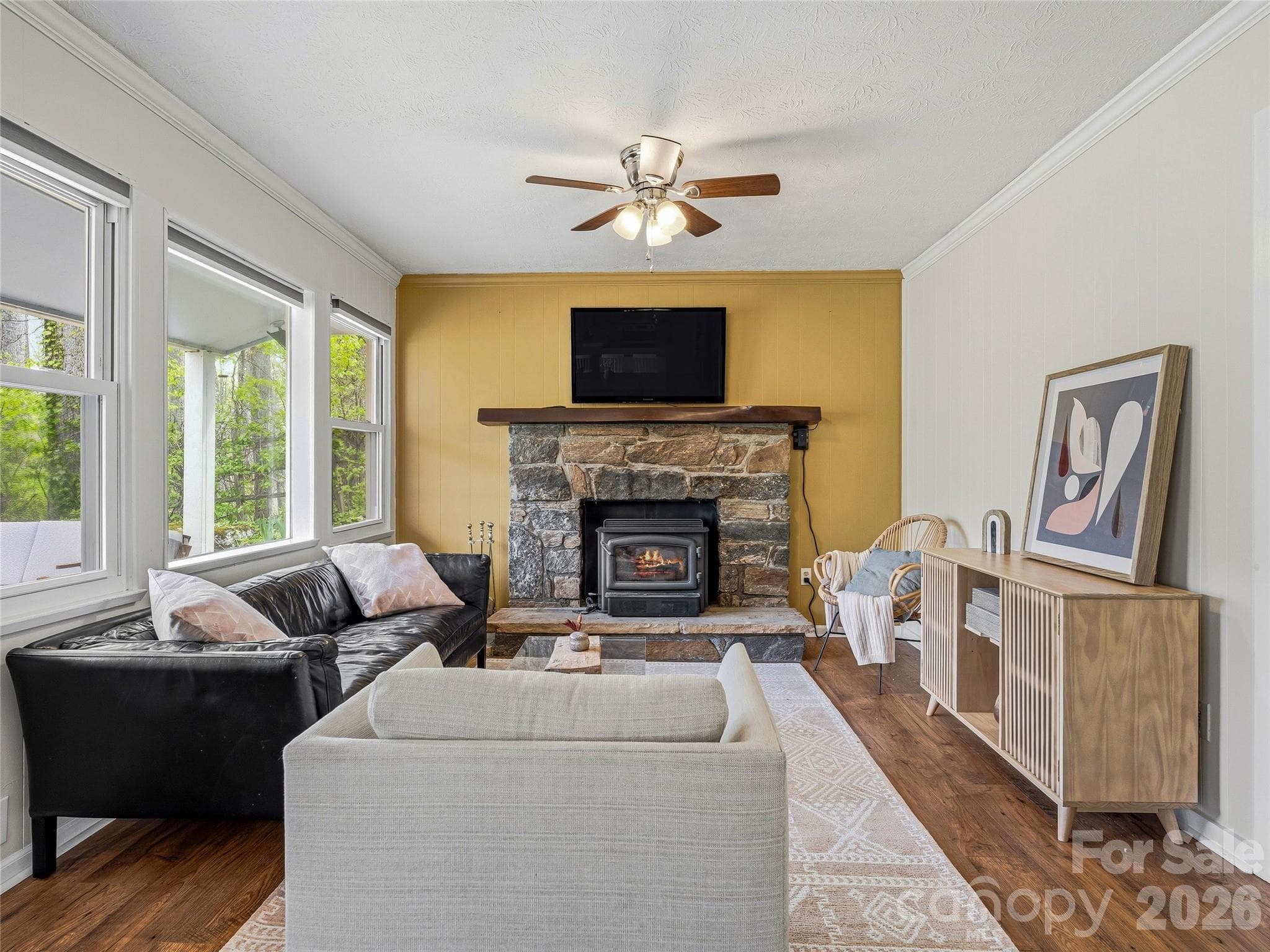 Single Family Residence at 36 Dogwood Drive, Maggie Valley, photo 5 of 39