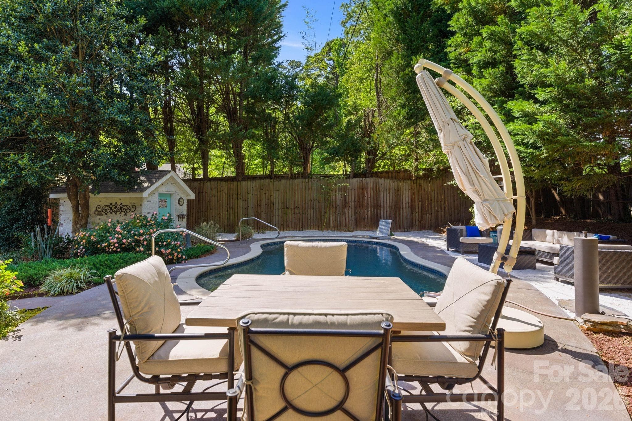 Single Family Residence at 8247 Camelia Lane, Denver, photo 10 of 45