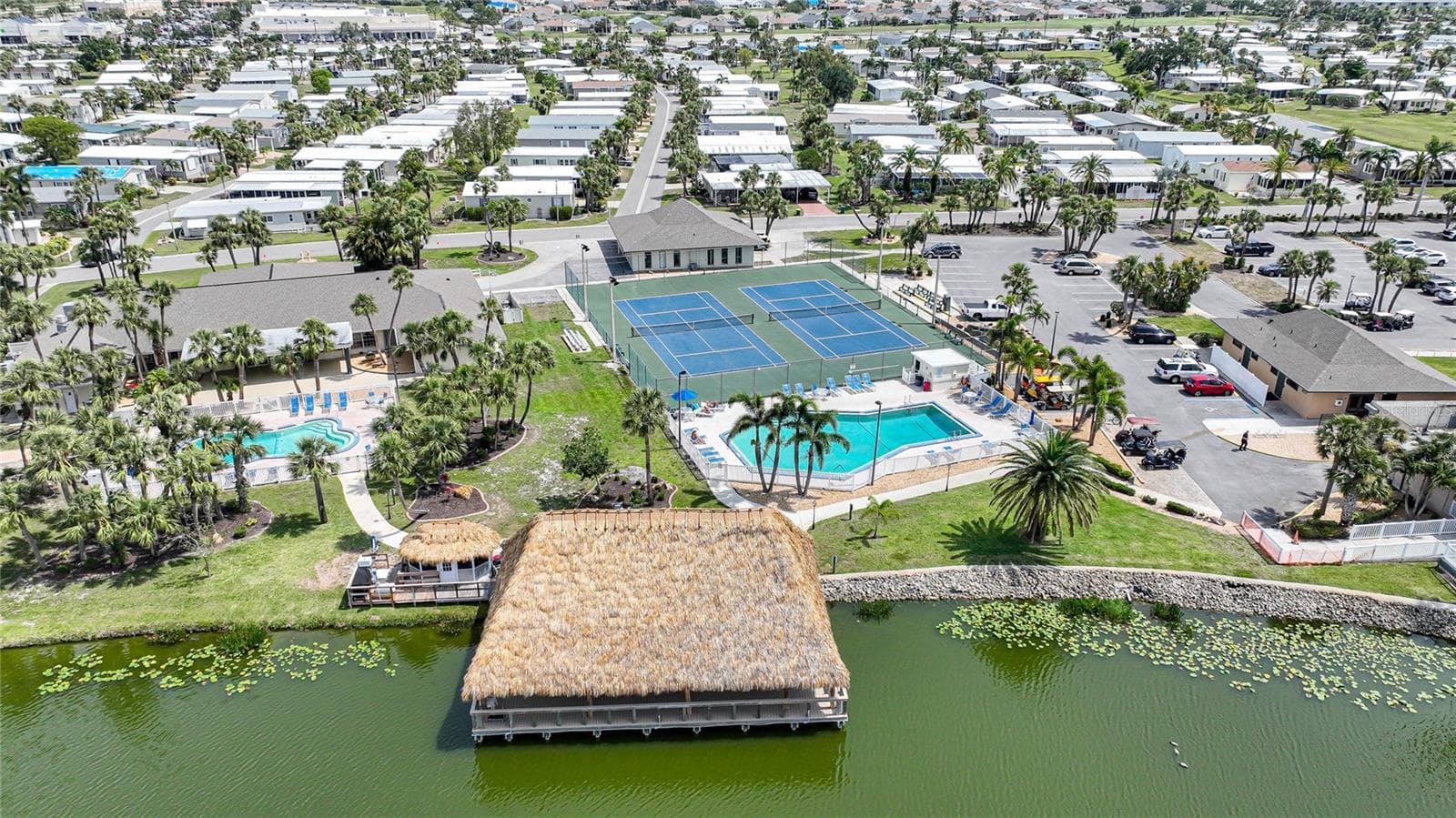 Manufactured Home at 2100 KINGS HWY #517, PORT CHARLOTTE, photo 38 of 40