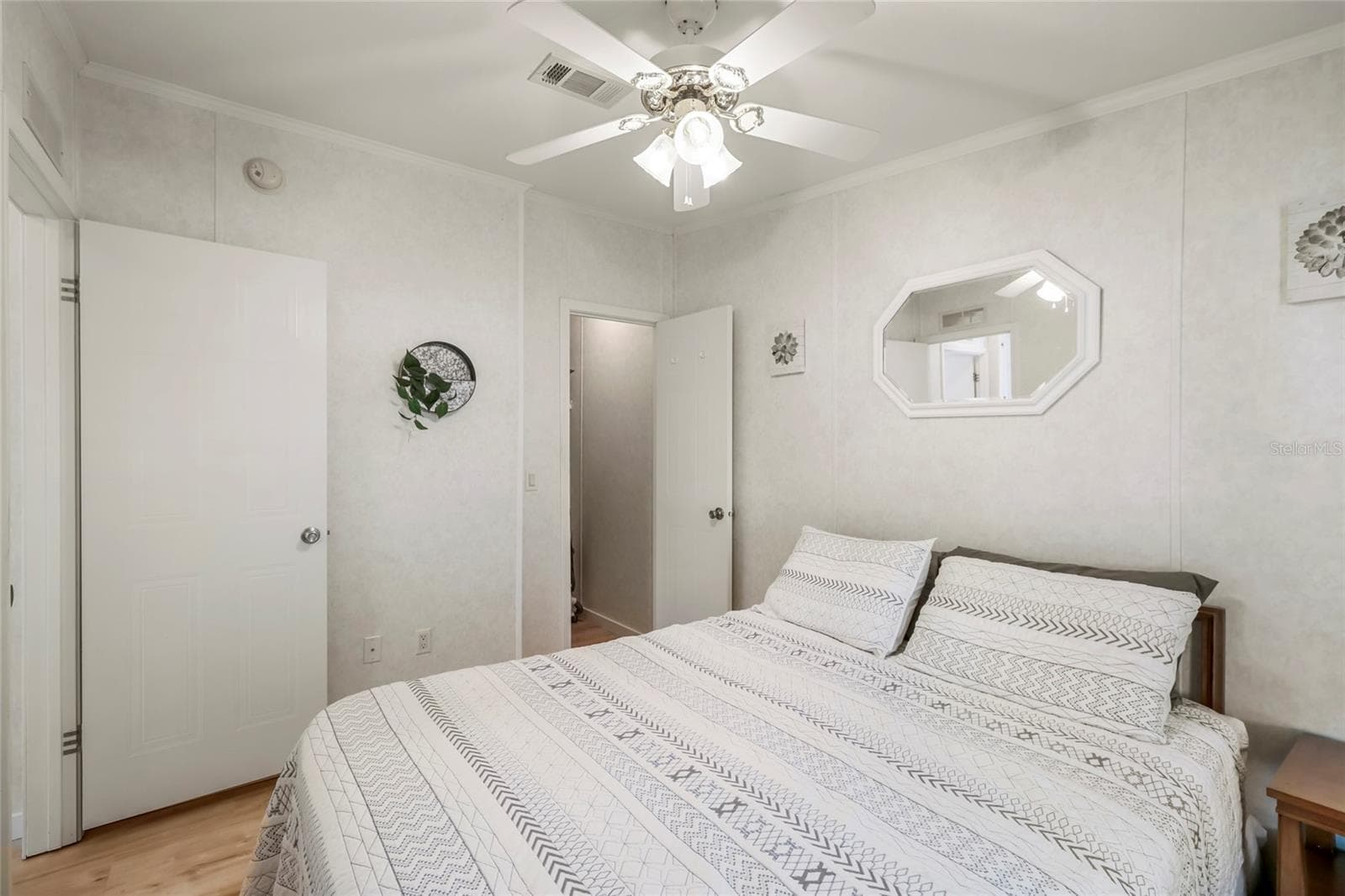 Manufactured Home at 2927 COQUINA ESPLANADE, PUNTA GORDA, photo 27 of 36