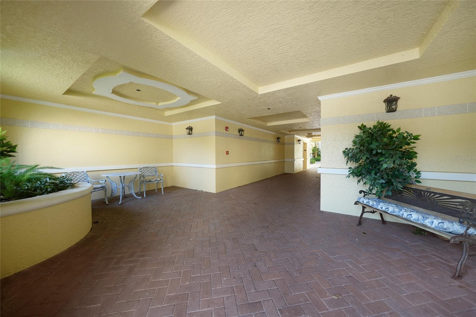 Condominium at 255 W END DR #3306, PUNTA GORDA, photo 5 of 53