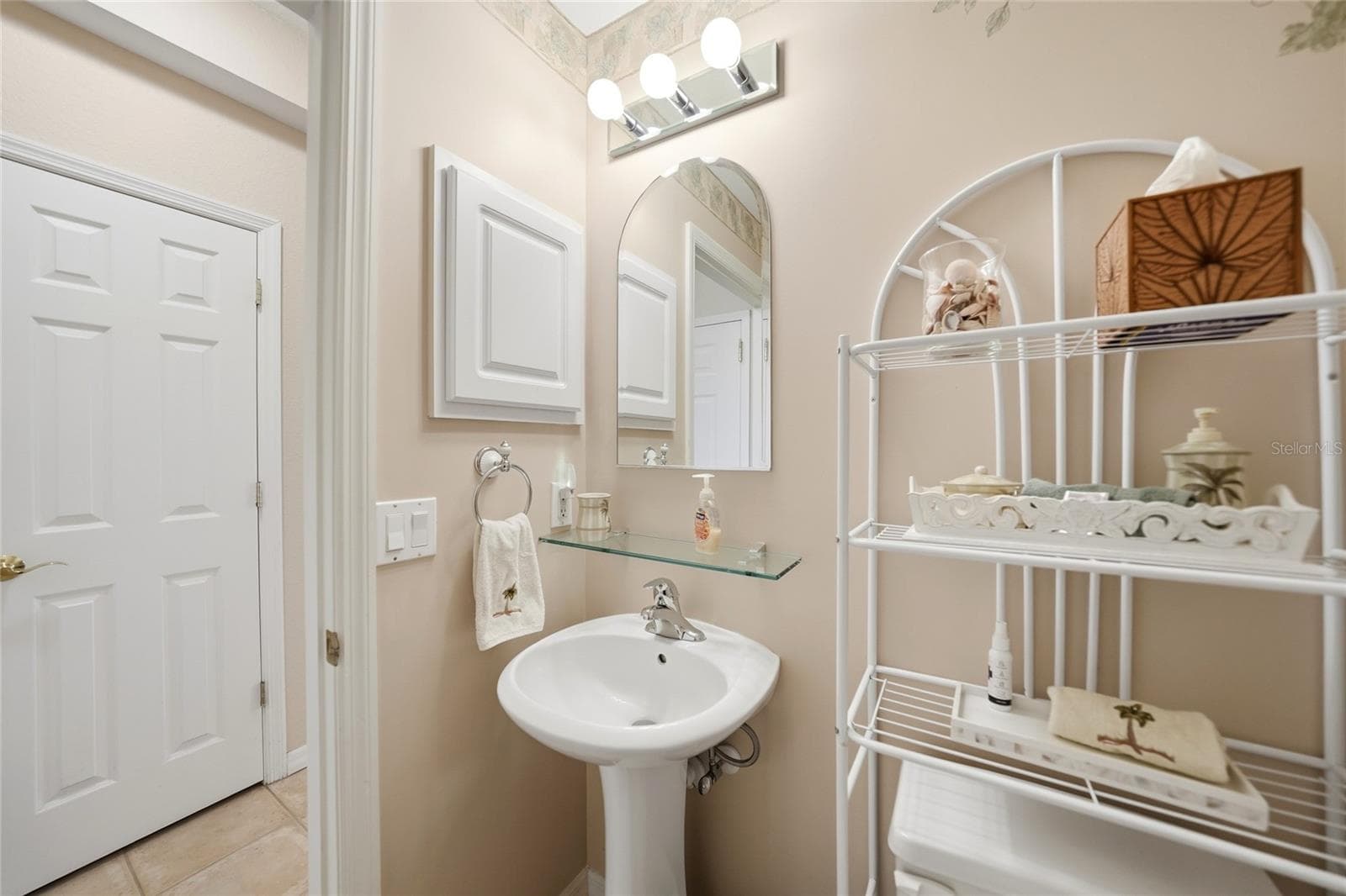 Condominium at 255 W END DR #3306, PUNTA GORDA, photo 27 of 53
