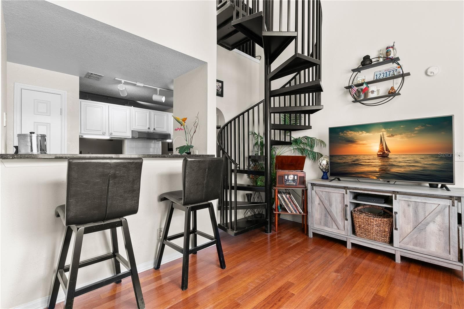 Condominium at 501 KNIGHTS RUN AVE #1310, TAMPA, photo 13 of 33