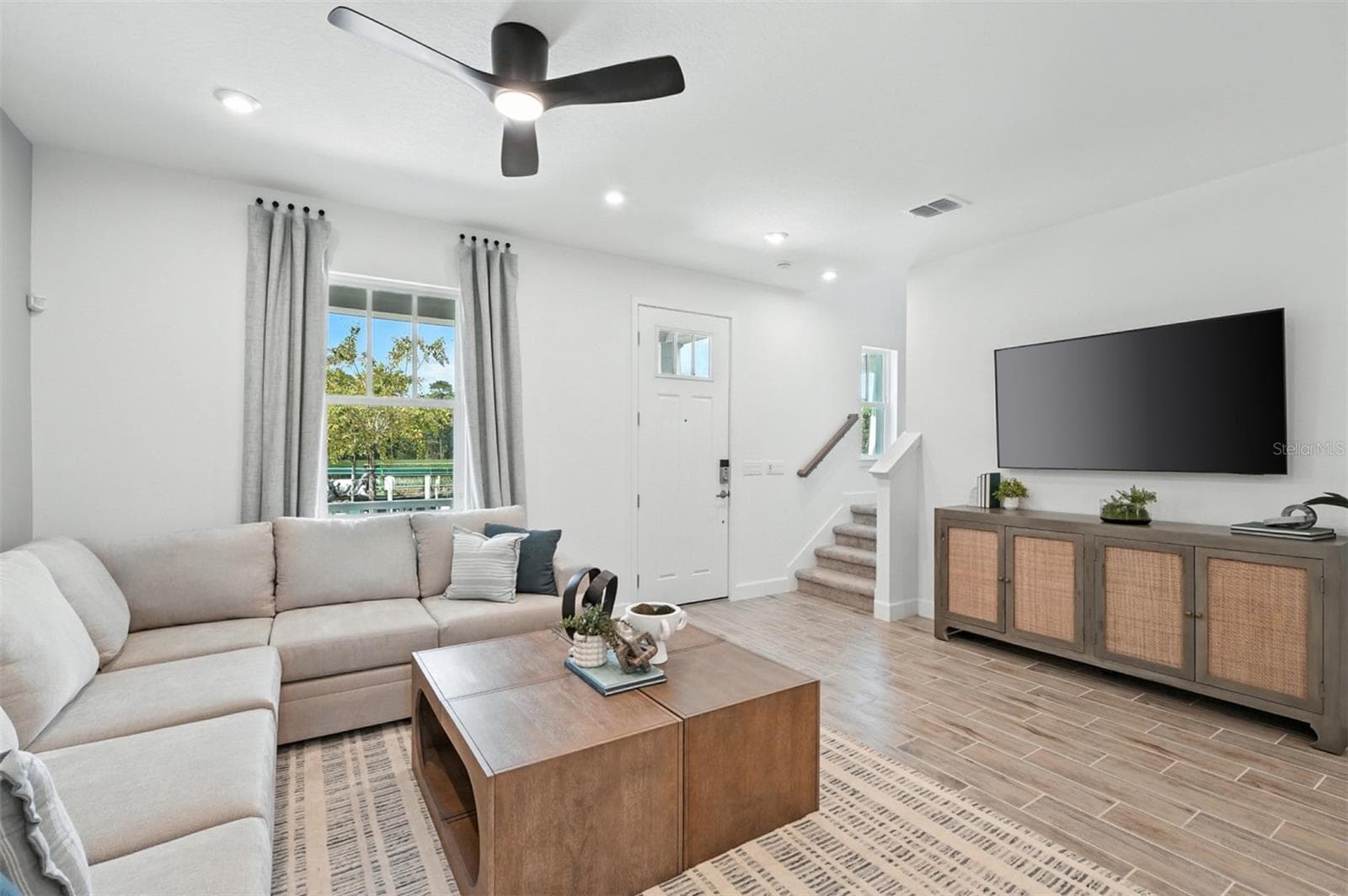 Island Village Amelia Model Great Room - 1792 HEADLAND LOOP, CELEBRATION